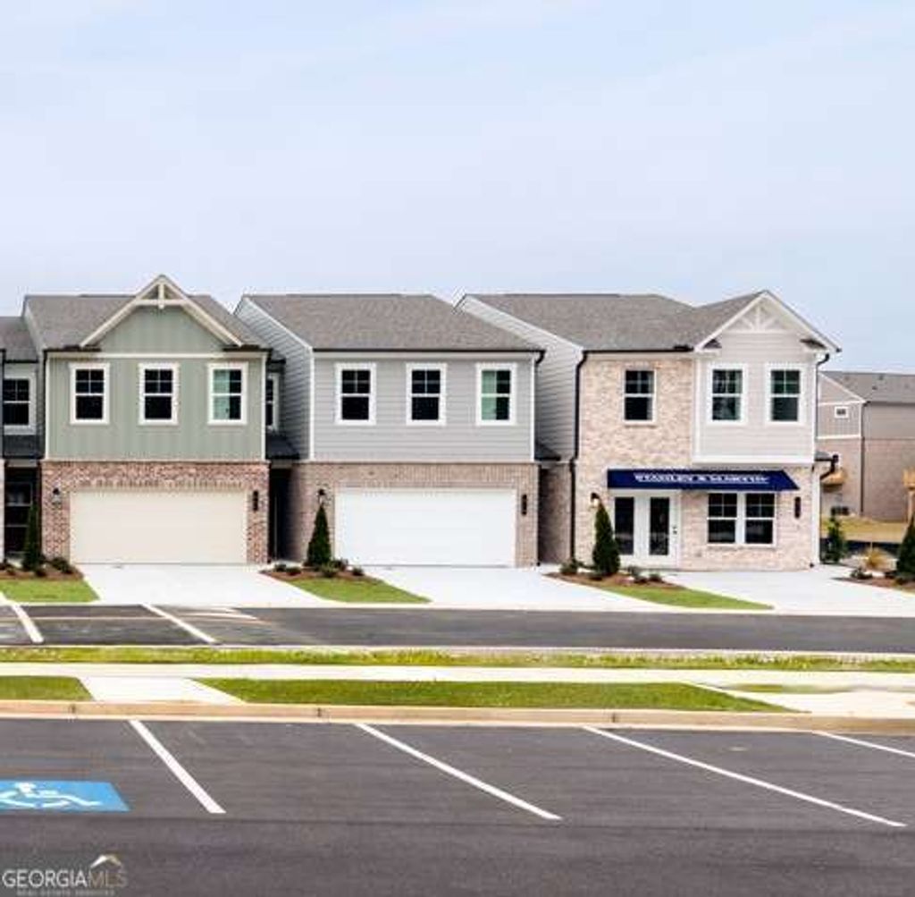 Photo of 868 Leraes Way, Loganville, GA 30052 (MLS # 10712924)