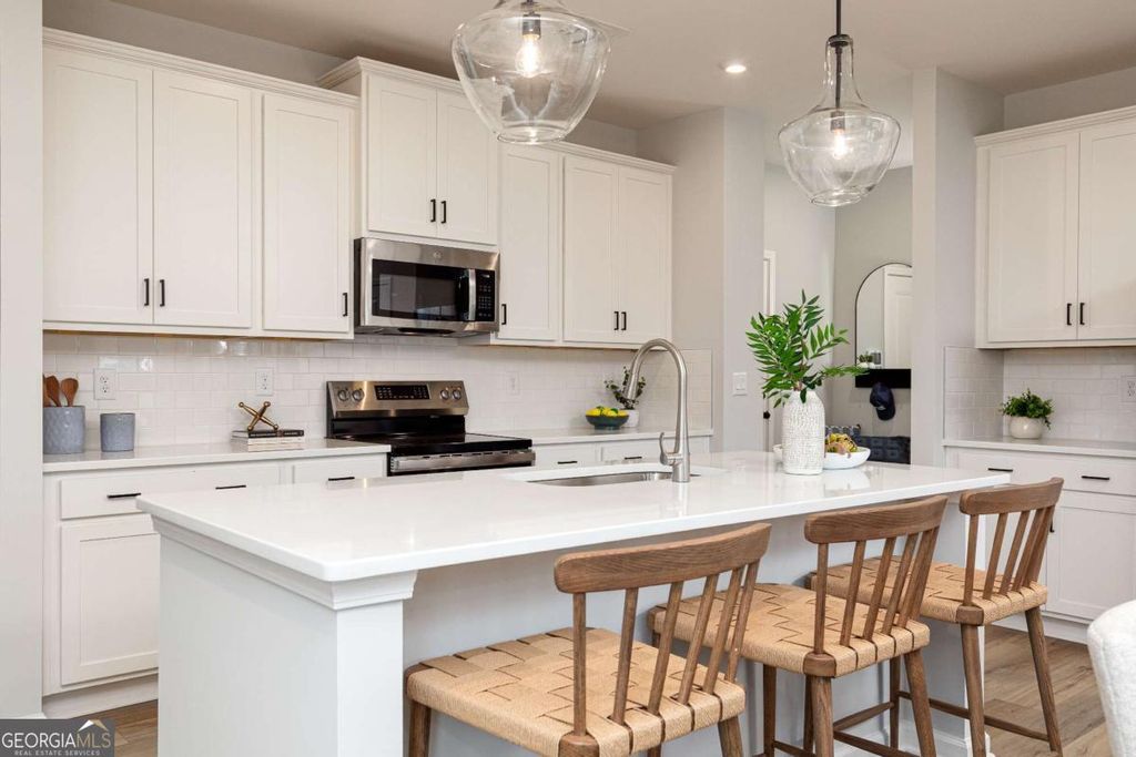 Photo of 868 Leraes Way, Loganville, GA 30052 (MLS # 10712924)