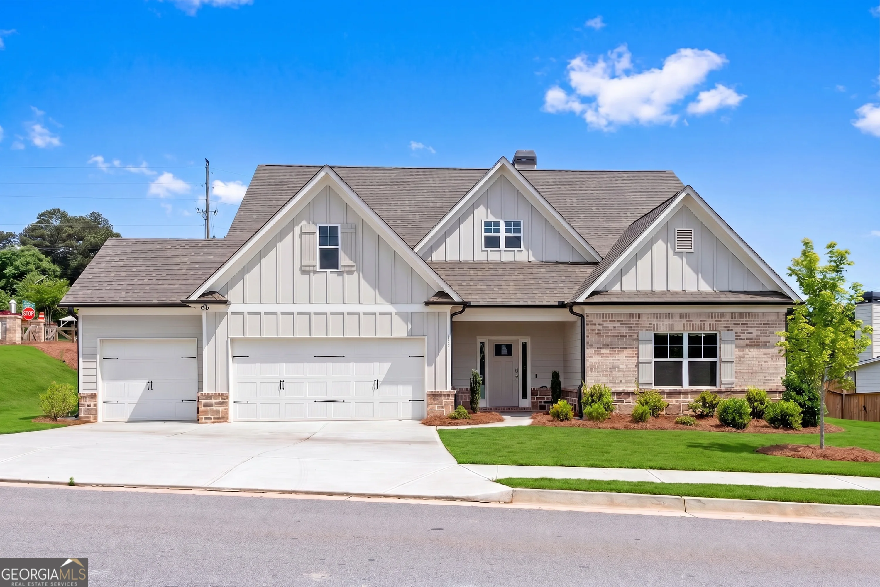 111 Cherokee Rose Lane
