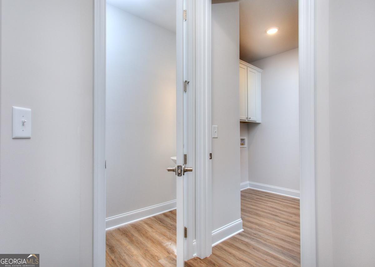 127 Swallowtail LN
