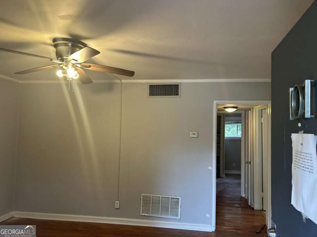 699 Argonne AVE NE 101