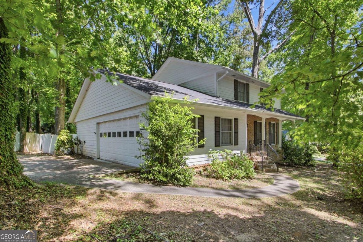 103 Creek Bed CT