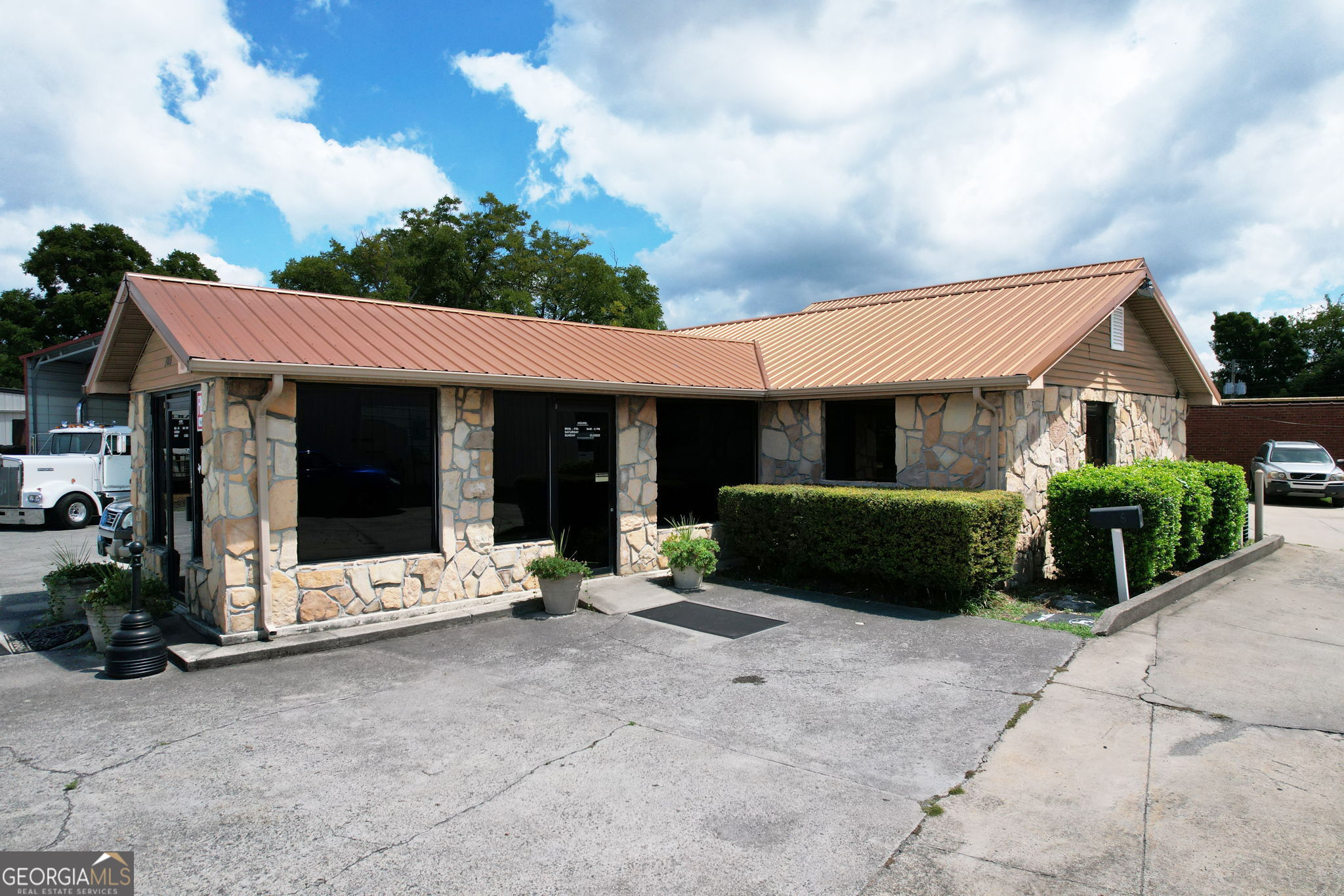 608 N Glenwood