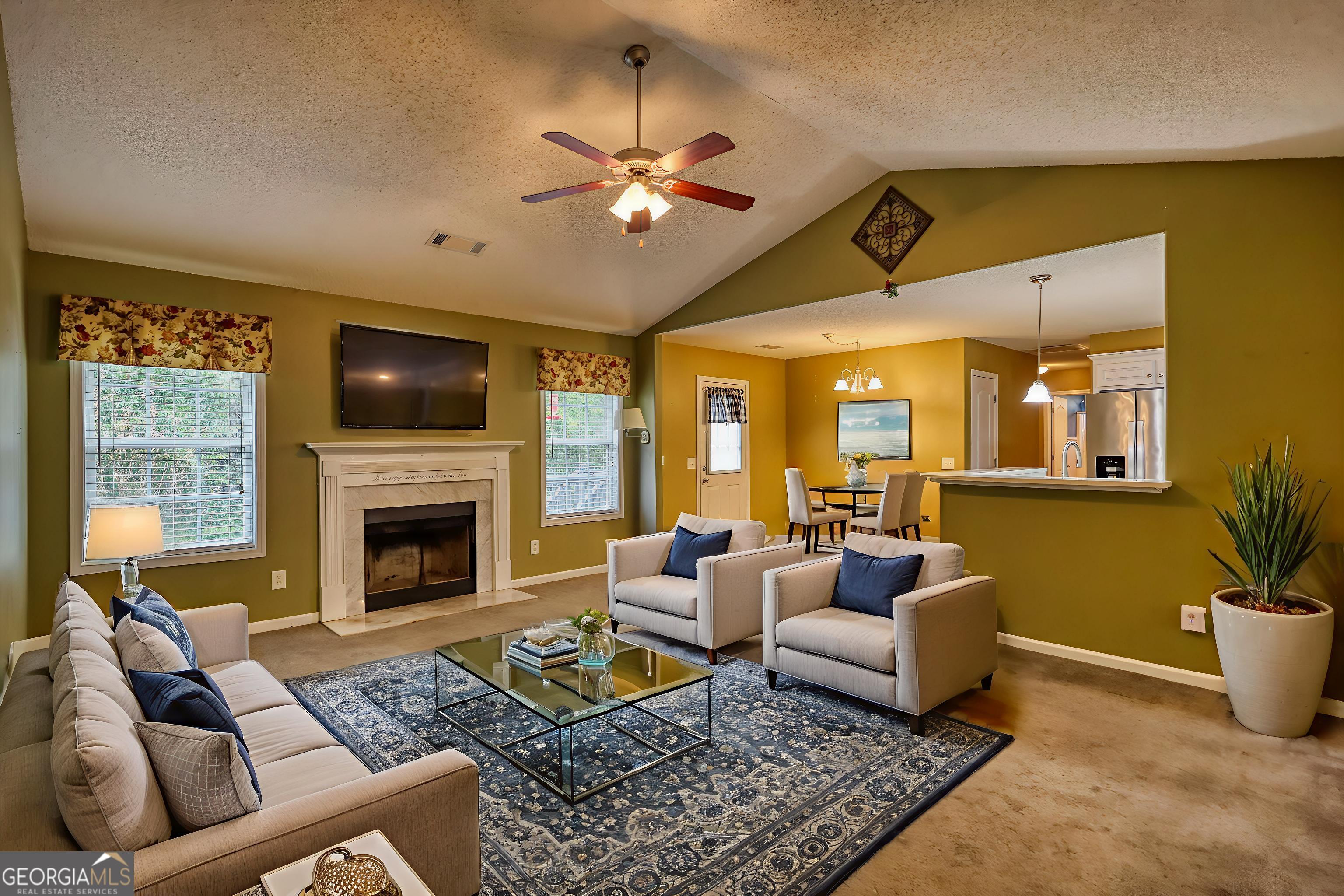 1127 Bradford Park DR