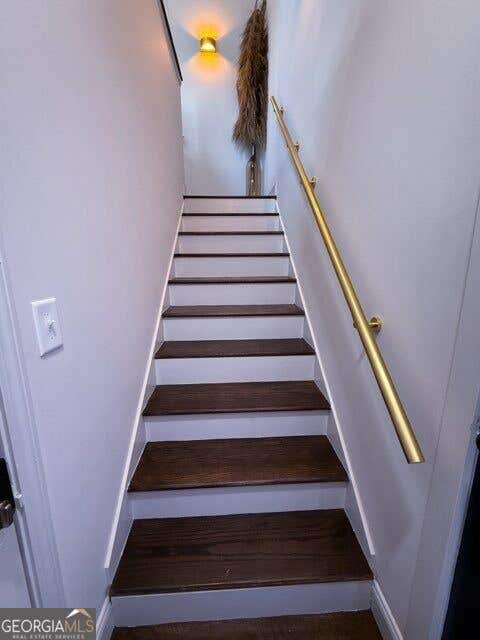 Photo of 3489 Vinings North Way SE, Smyrna, GA 30080 (MLS # 10834695)