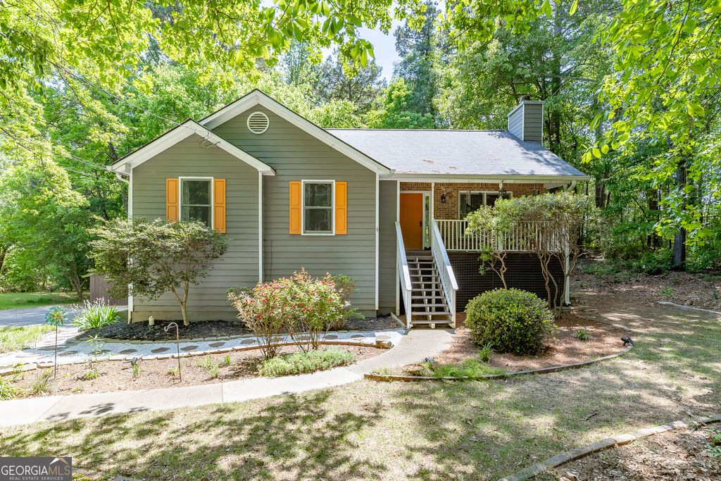 Photo of 475 Tanner Road, Dacula, GA 30019 (MLS # 10739562)