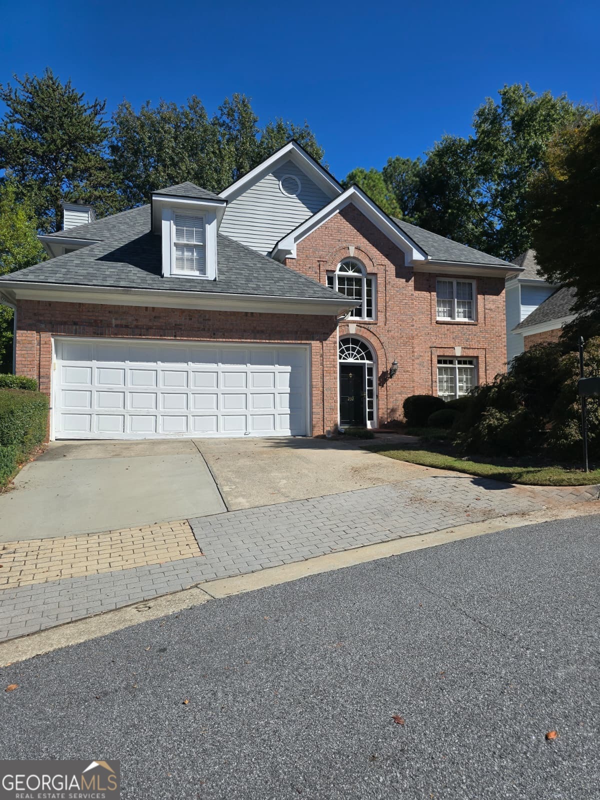 232 Spalding Gates DR