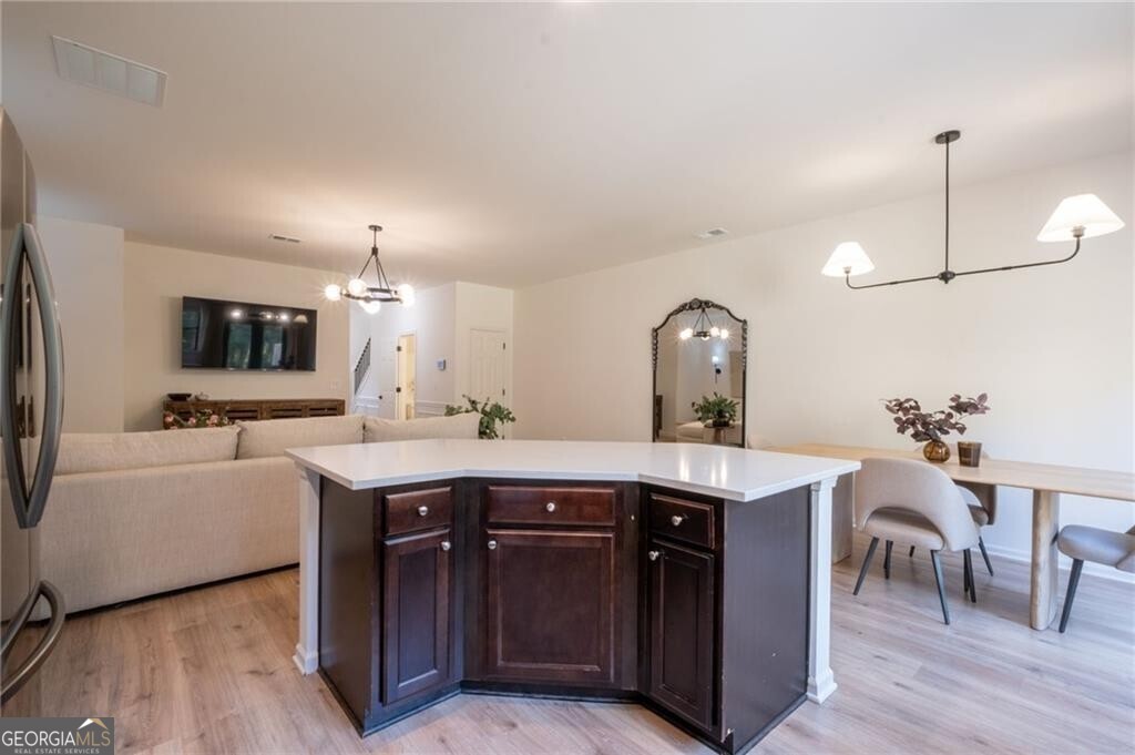 3950 Cyrus Crest CIR NW