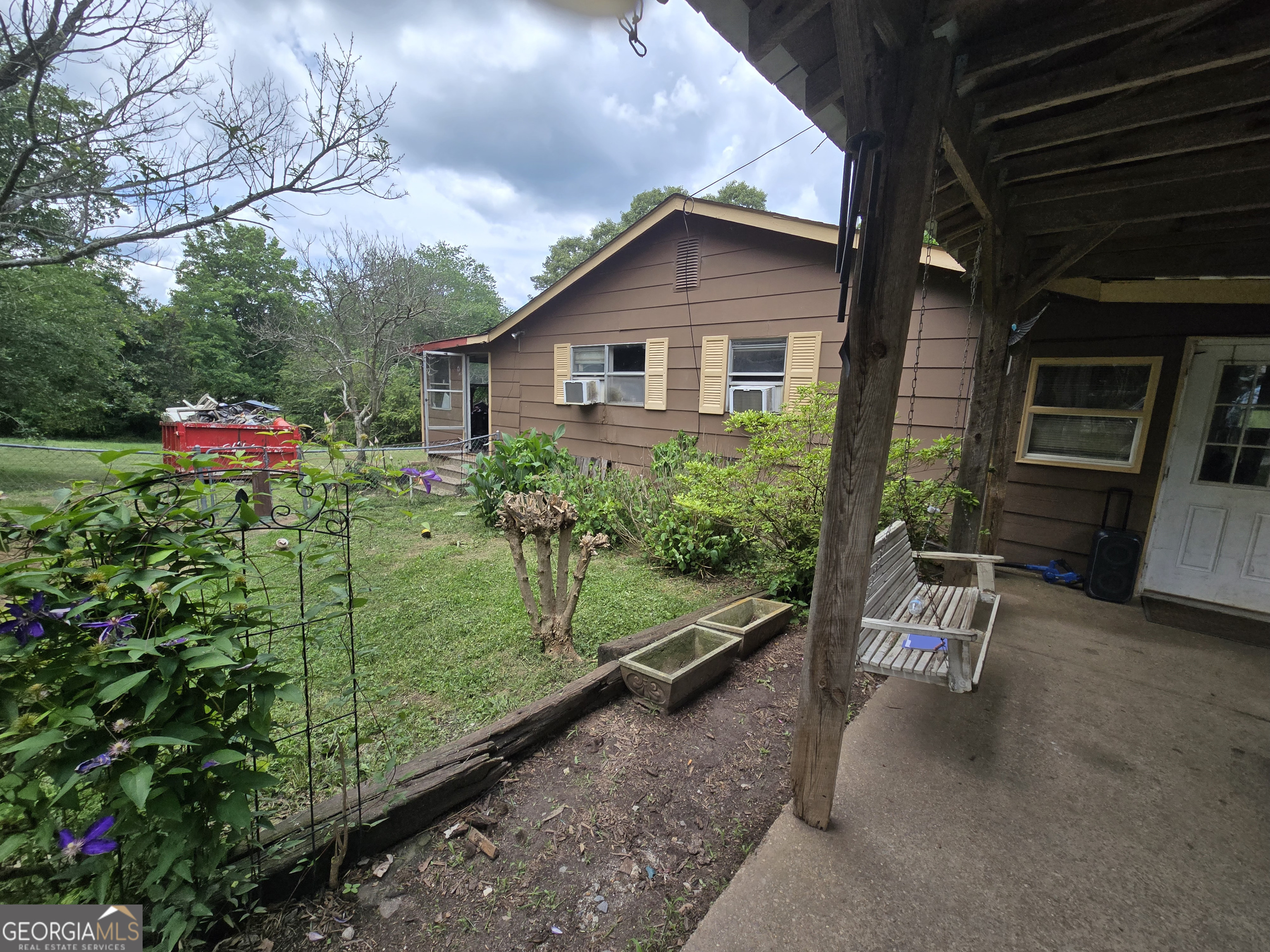 359 Jud Tench RD