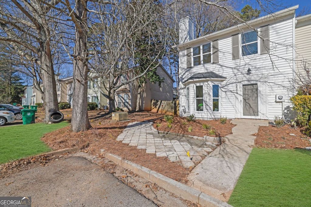 Photo of 5594 Stonington Trace Parkway, Stone Mountain, GA 30087 (MLS # 10676107)