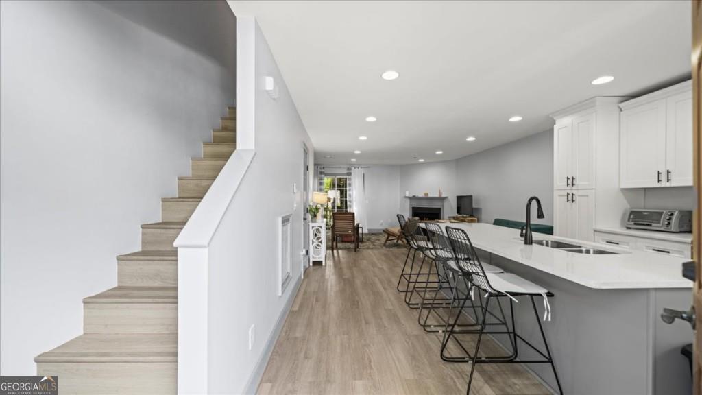 Doraville, Georgia 30340, United States, 2 Bedrooms Bedrooms, ,3 BathroomsBathrooms,Residential,Pending,119147