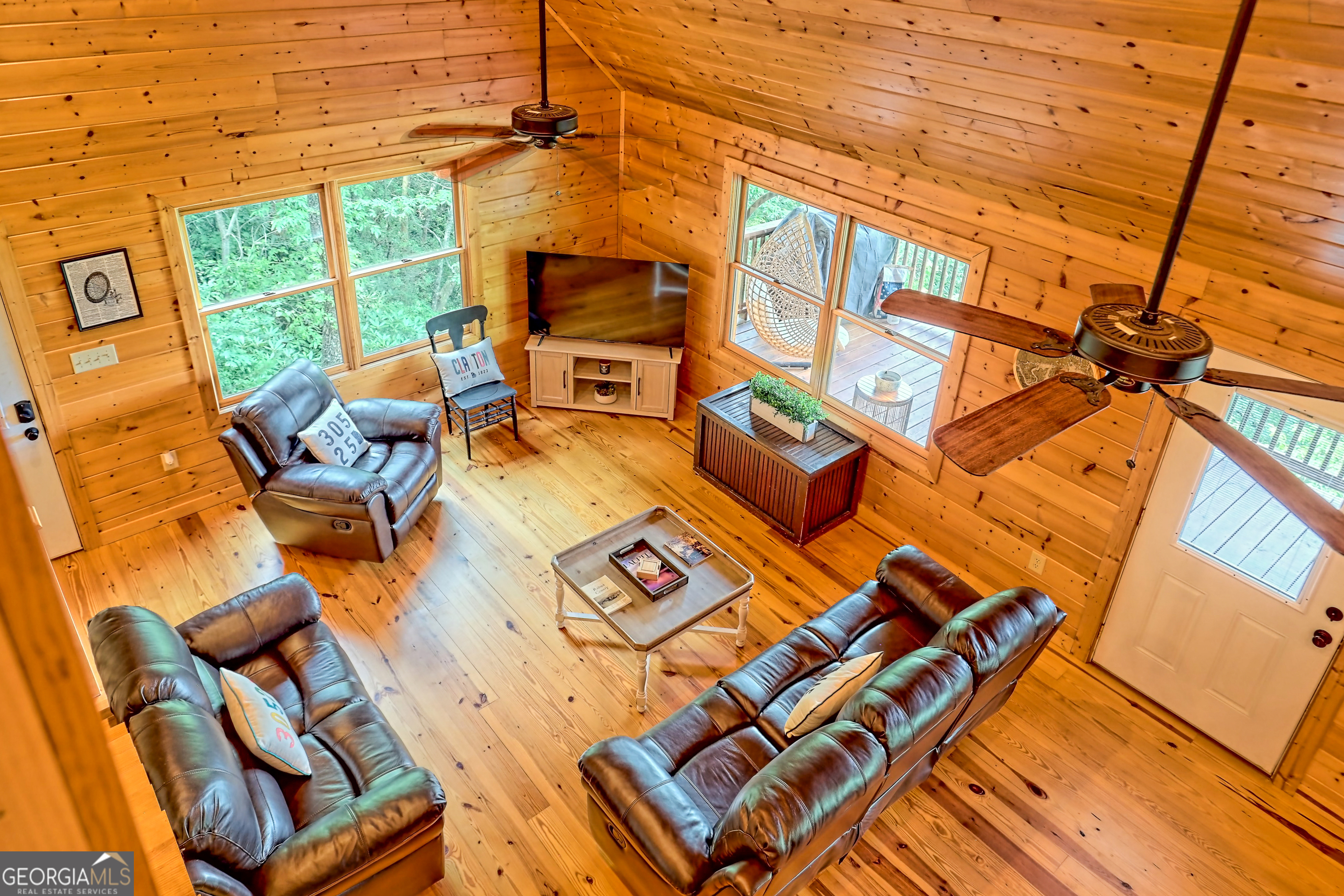 Clayton, Georgia 30525, United States, 3 Bedrooms Bedrooms, ,3 BathroomsBathrooms,Residential,Active,16095