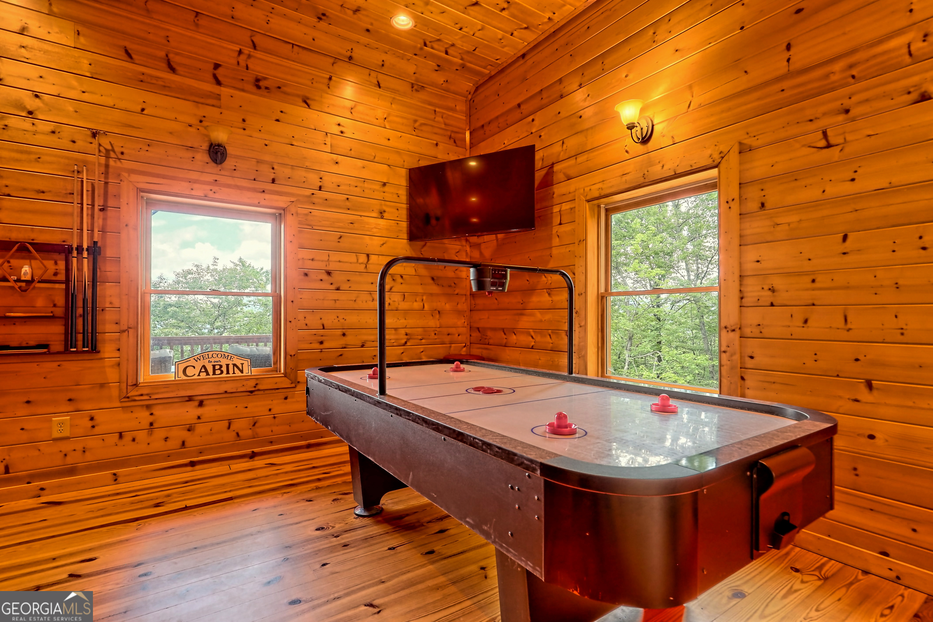 Clayton, Georgia 30525, United States, 3 Bedrooms Bedrooms, ,3 BathroomsBathrooms,Residential,Active,16095