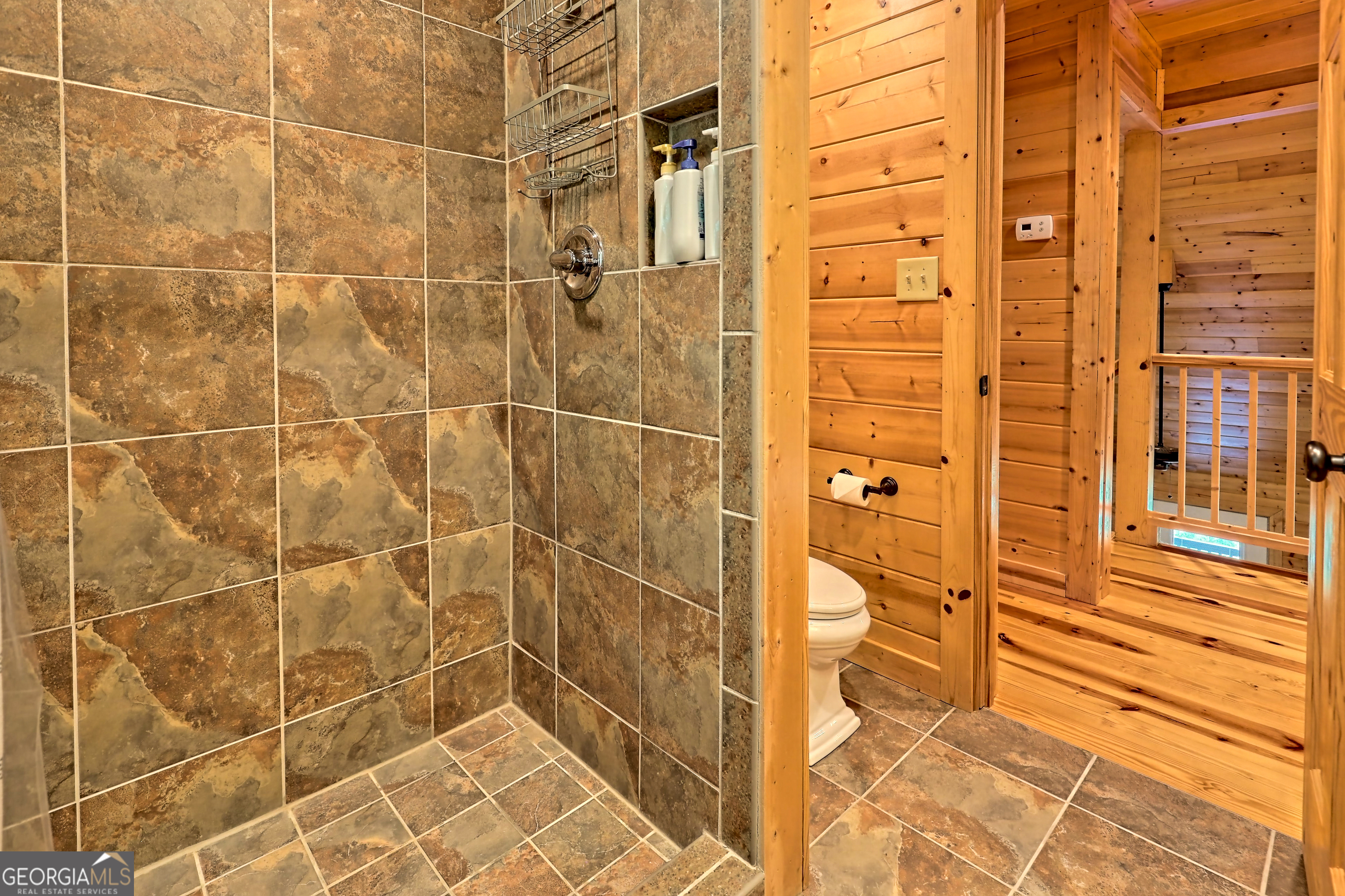 Clayton, Georgia 30525, United States, 3 Bedrooms Bedrooms, ,3 BathroomsBathrooms,Residential,Active,16095