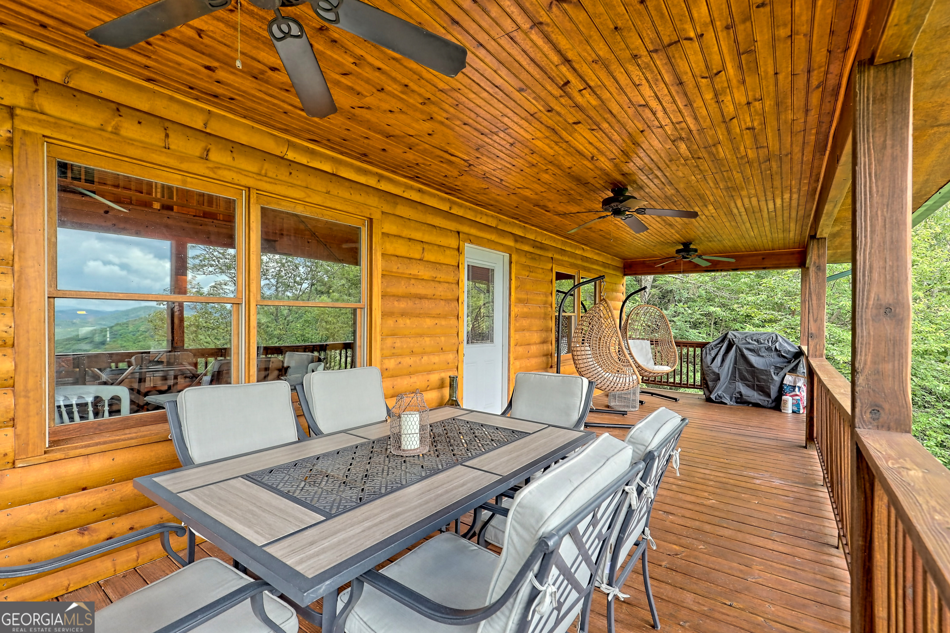 Clayton, Georgia 30525, United States, 3 Bedrooms Bedrooms, ,3 BathroomsBathrooms,Residential,Active,16095