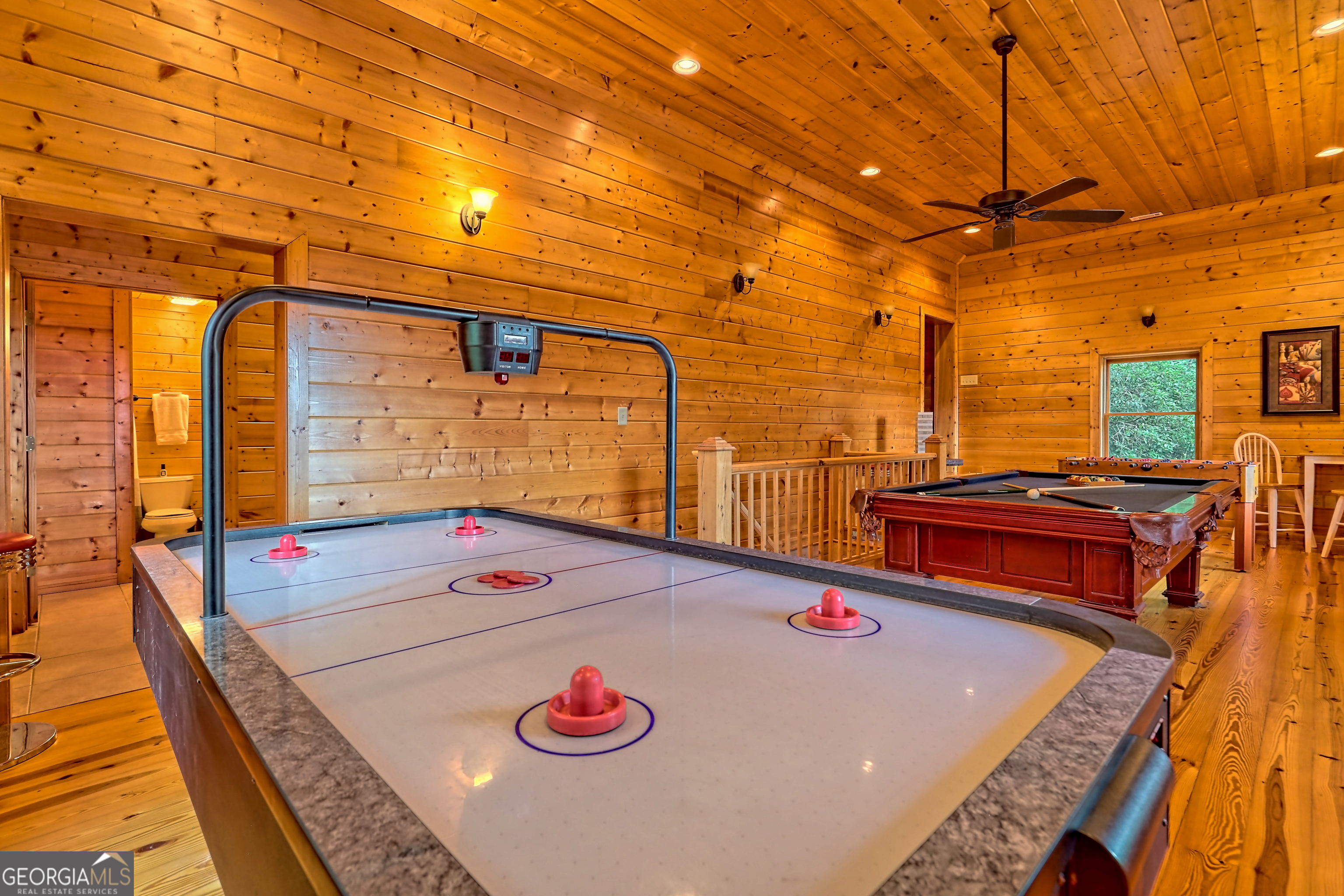 Clayton, Georgia 30525, United States, 3 Bedrooms Bedrooms, ,3 BathroomsBathrooms,Residential,Active,16095