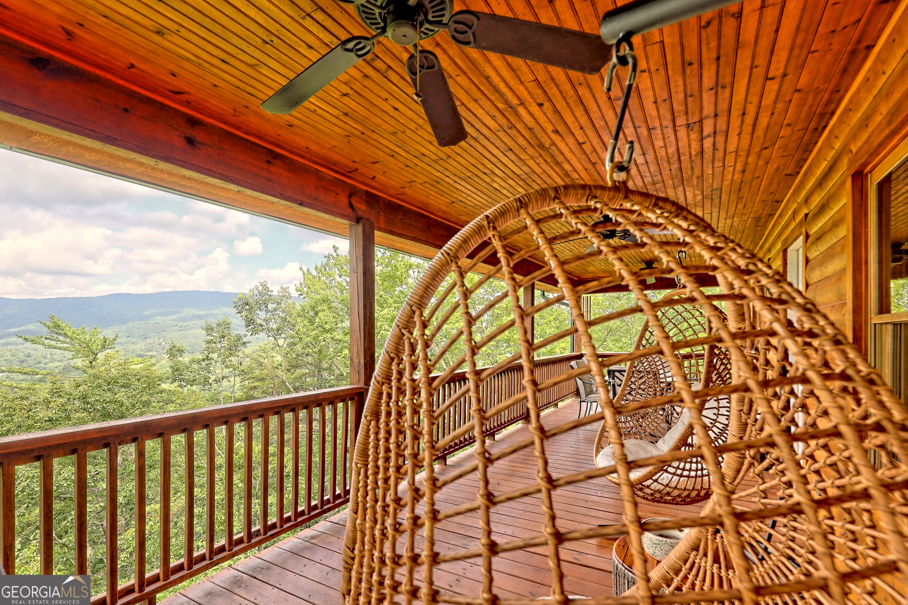 Clayton, Georgia 30525, United States, 3 Bedrooms Bedrooms, ,3 BathroomsBathrooms,Residential,Active,16095