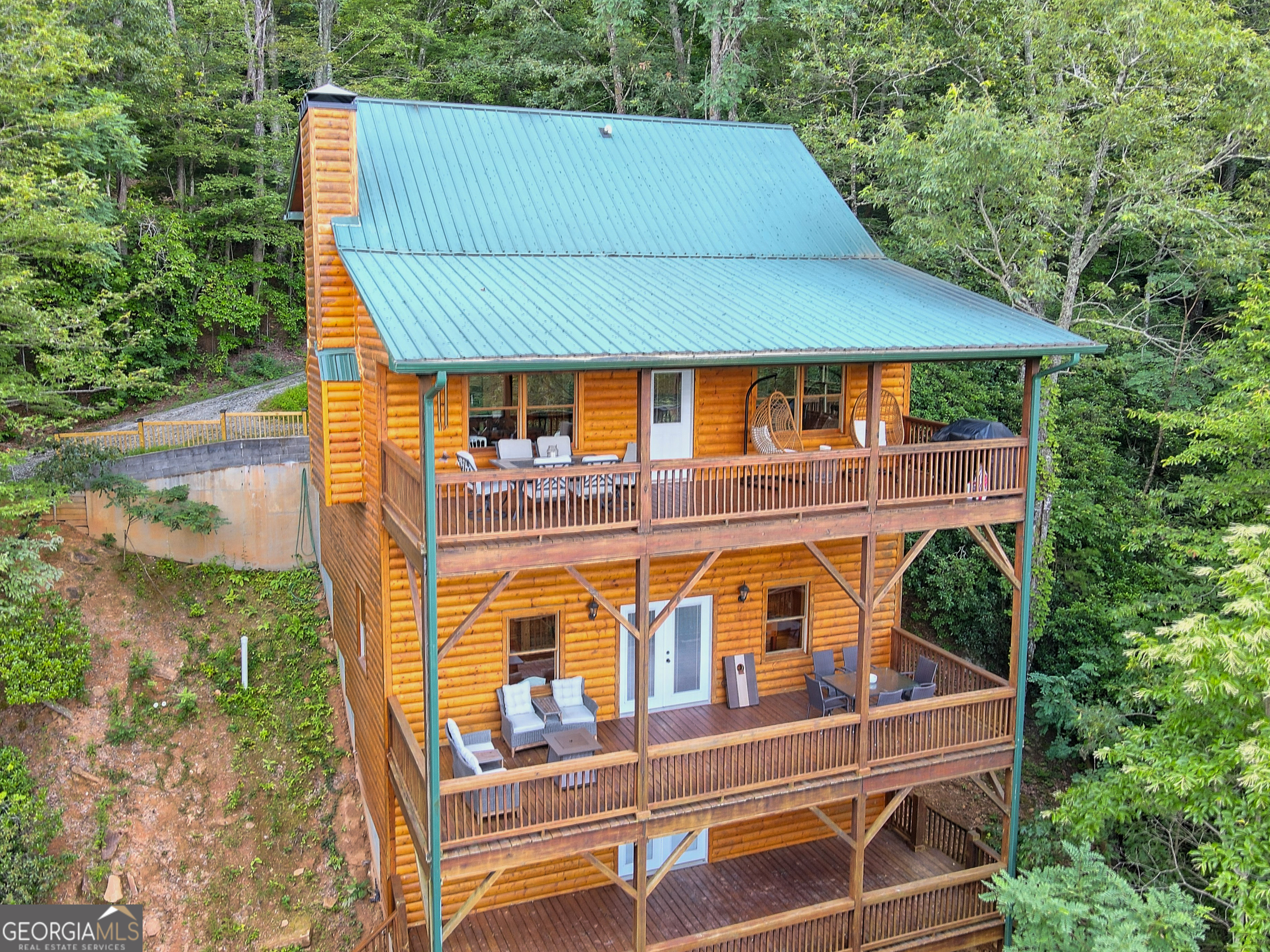 Clayton, Georgia 30525, United States, 3 Bedrooms Bedrooms, ,3 BathroomsBathrooms,Residential,Active,16095