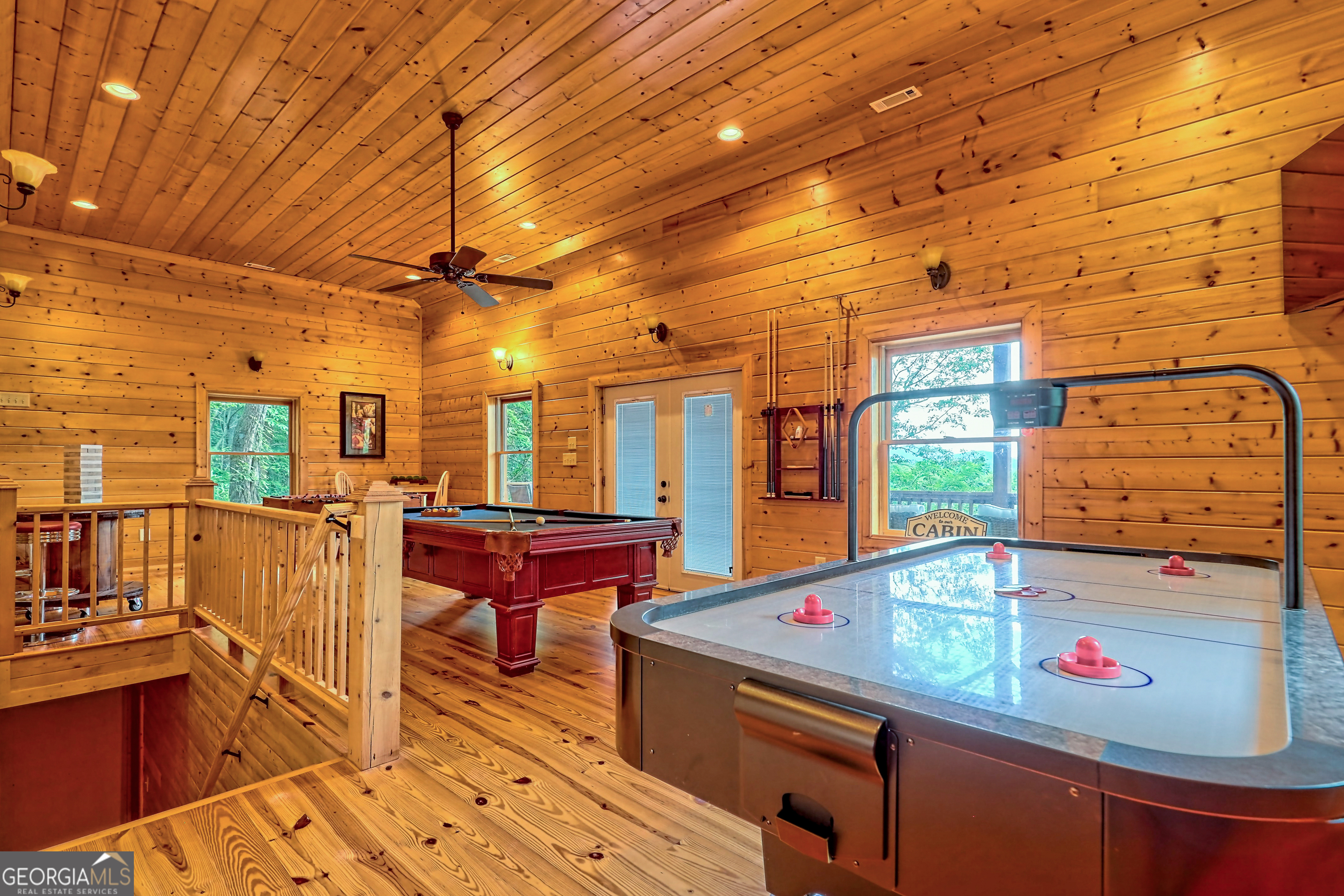 Clayton, Georgia 30525, United States, 3 Bedrooms Bedrooms, ,3 BathroomsBathrooms,Residential,Active,16095