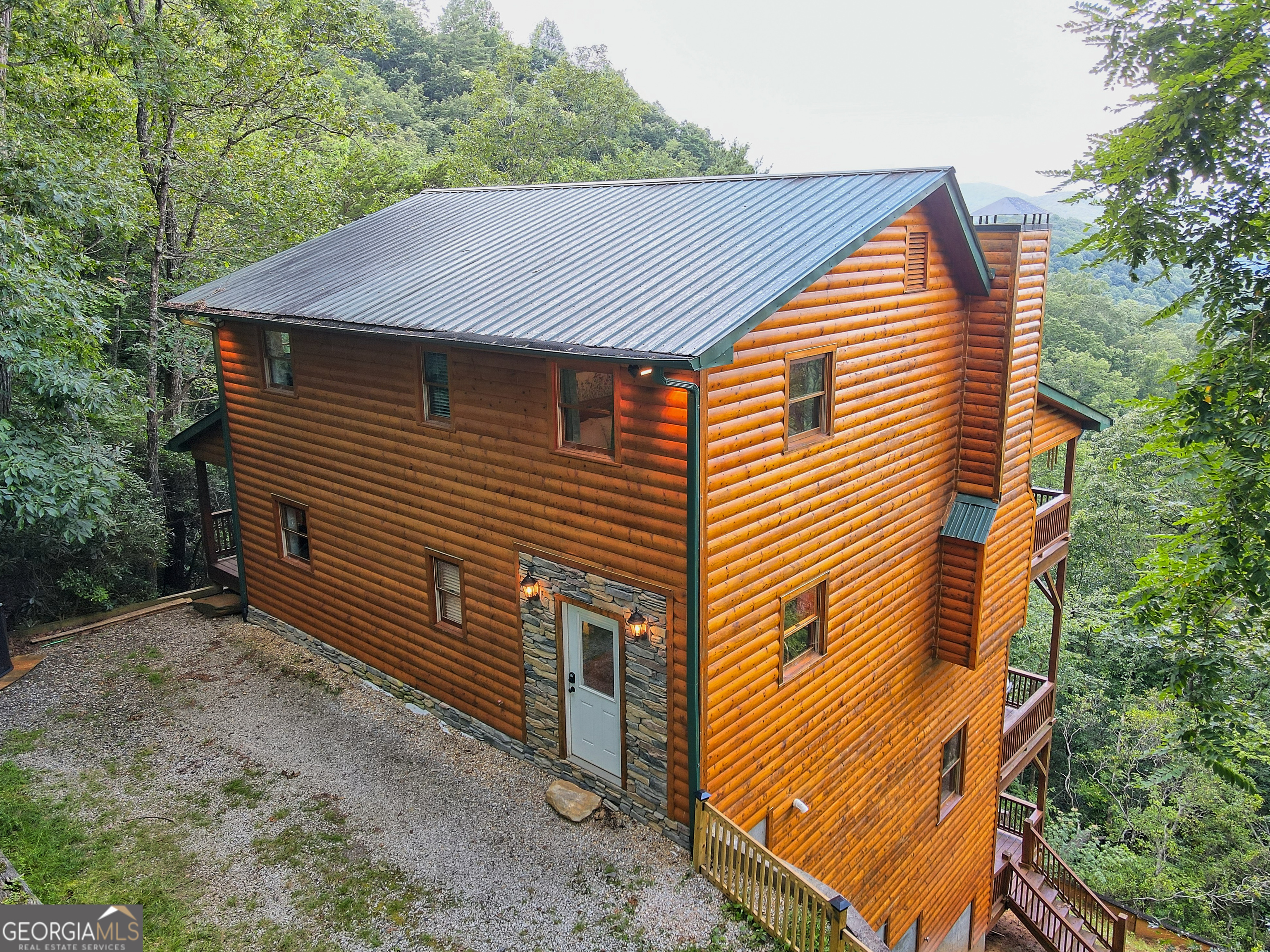 Clayton, Georgia 30525, United States, 3 Bedrooms Bedrooms, ,3 BathroomsBathrooms,Residential,Active,16095