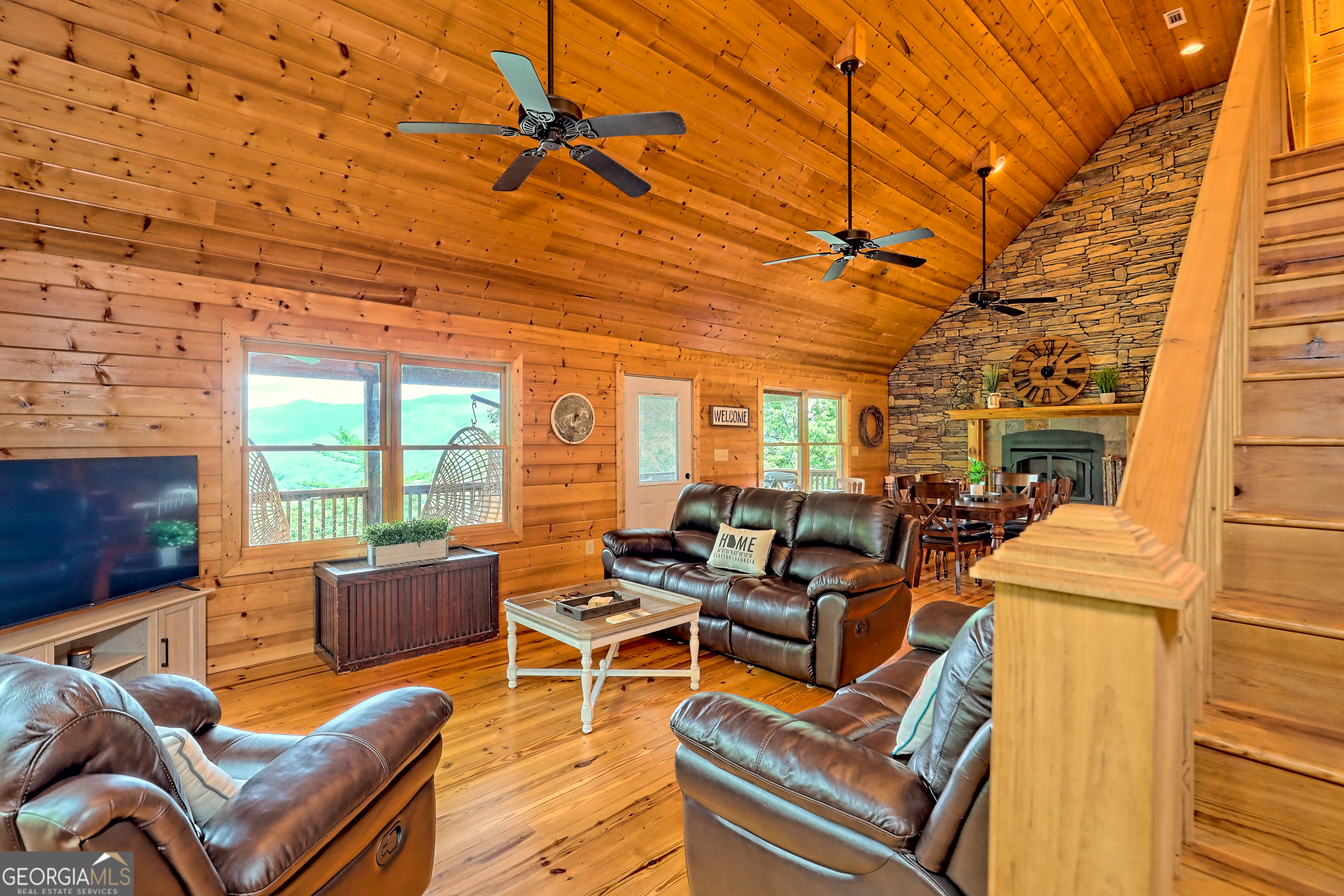 Clayton, Georgia 30525, United States, 3 Bedrooms Bedrooms, ,3 BathroomsBathrooms,Residential,Active,16095