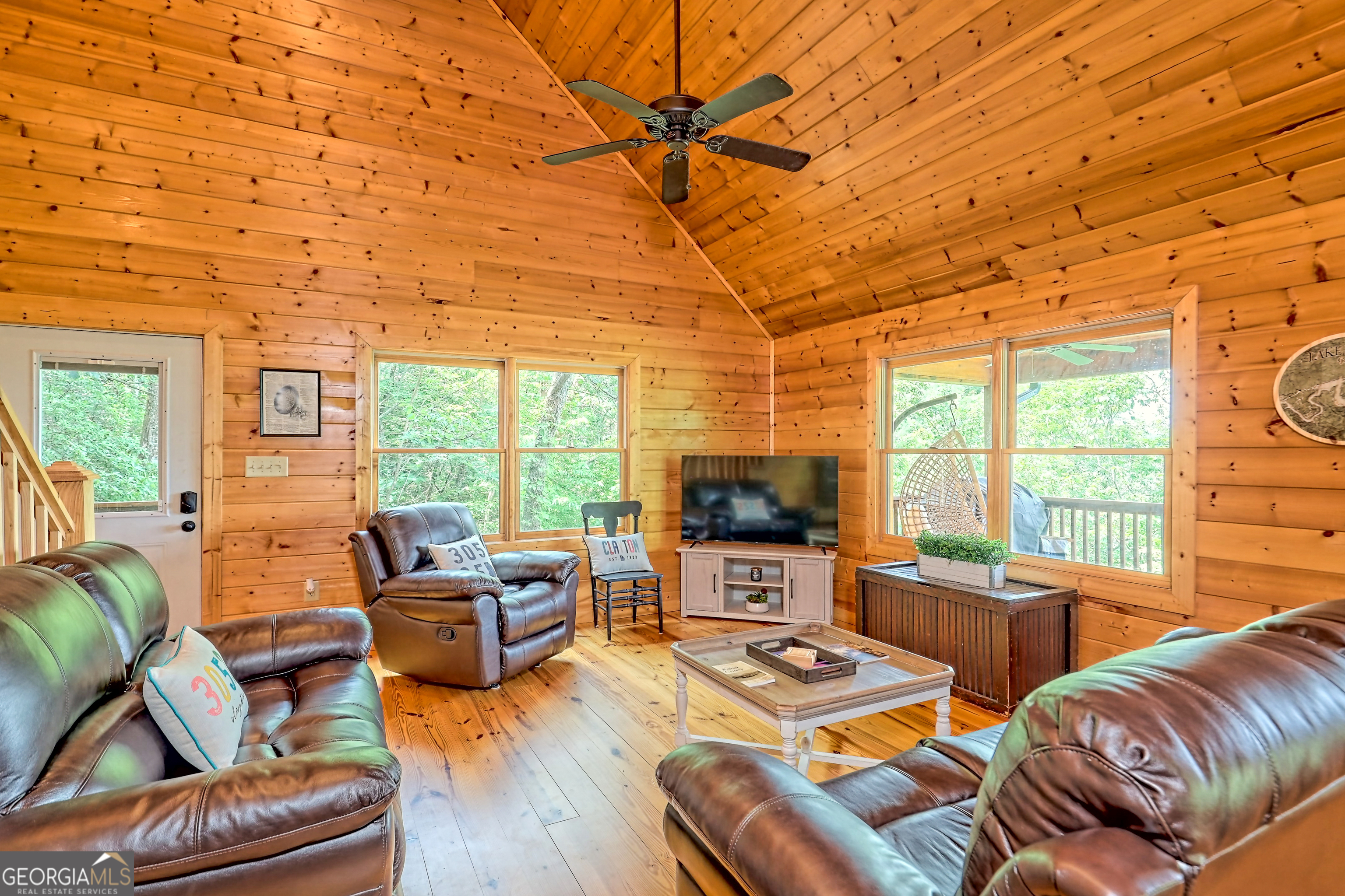 Clayton, Georgia 30525, United States, 3 Bedrooms Bedrooms, ,3 BathroomsBathrooms,Residential,Active,16095