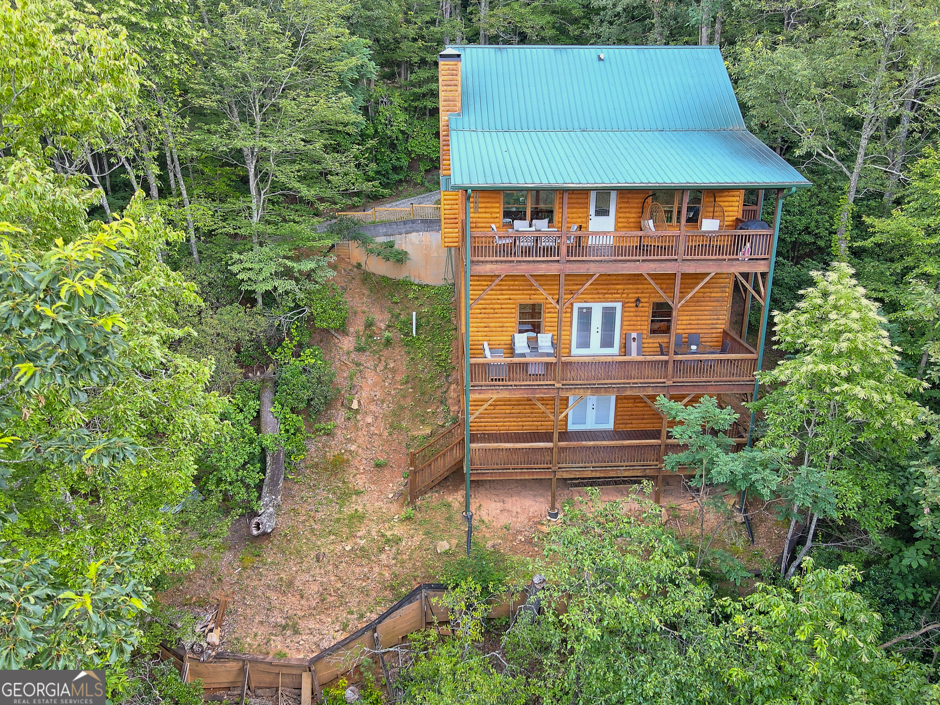 Clayton, Georgia 30525, United States, 3 Bedrooms Bedrooms, ,3 BathroomsBathrooms,Residential,Active,16095