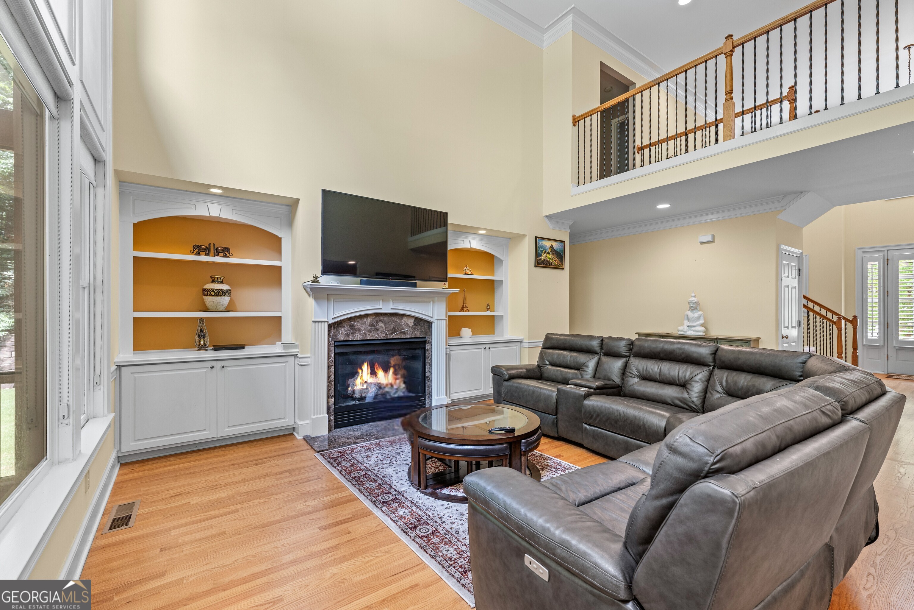 1085 Highland Crest CT