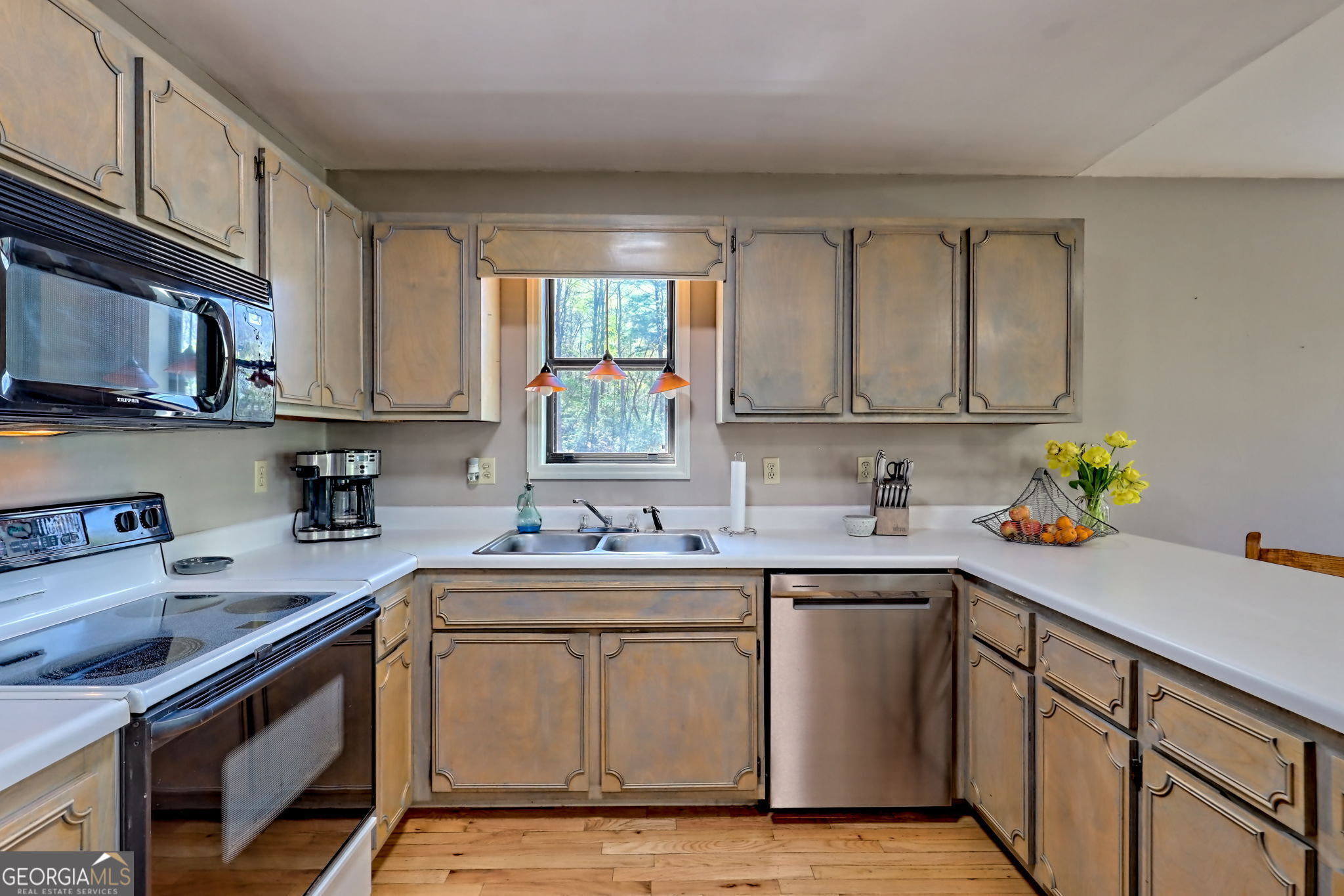 Tiger, Georgia 30576, United States, 3 Bedrooms Bedrooms, ,2 BathroomsBathrooms,Residential,Active,108238