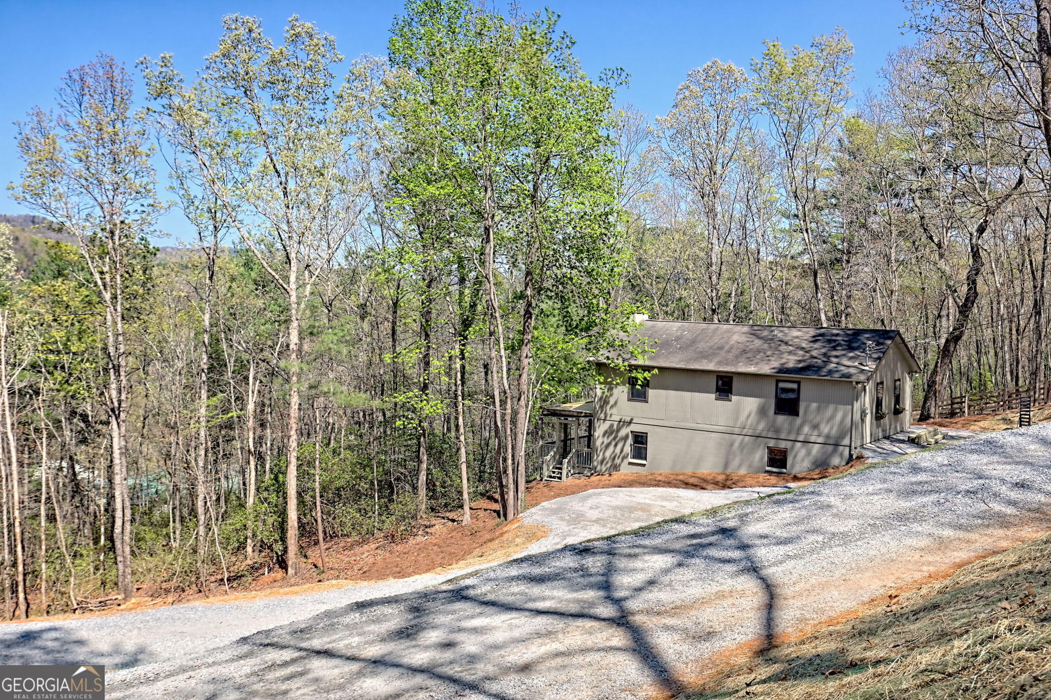 Tiger, Georgia 30576, United States, 3 Bedrooms Bedrooms, ,2 BathroomsBathrooms,Residential,Active,108238