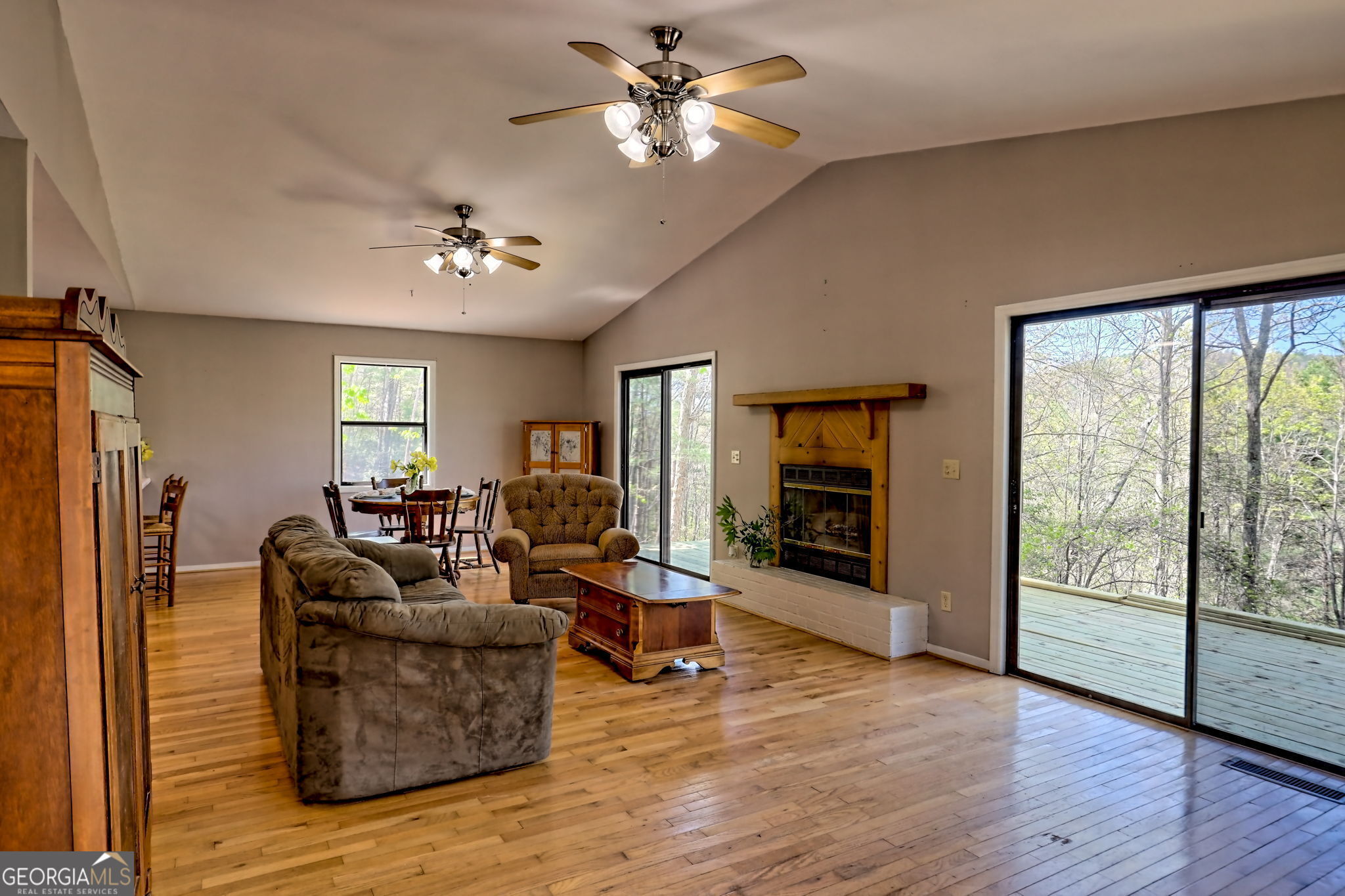 Tiger, Georgia 30576, United States, 3 Bedrooms Bedrooms, ,2 BathroomsBathrooms,Residential,Active,108238