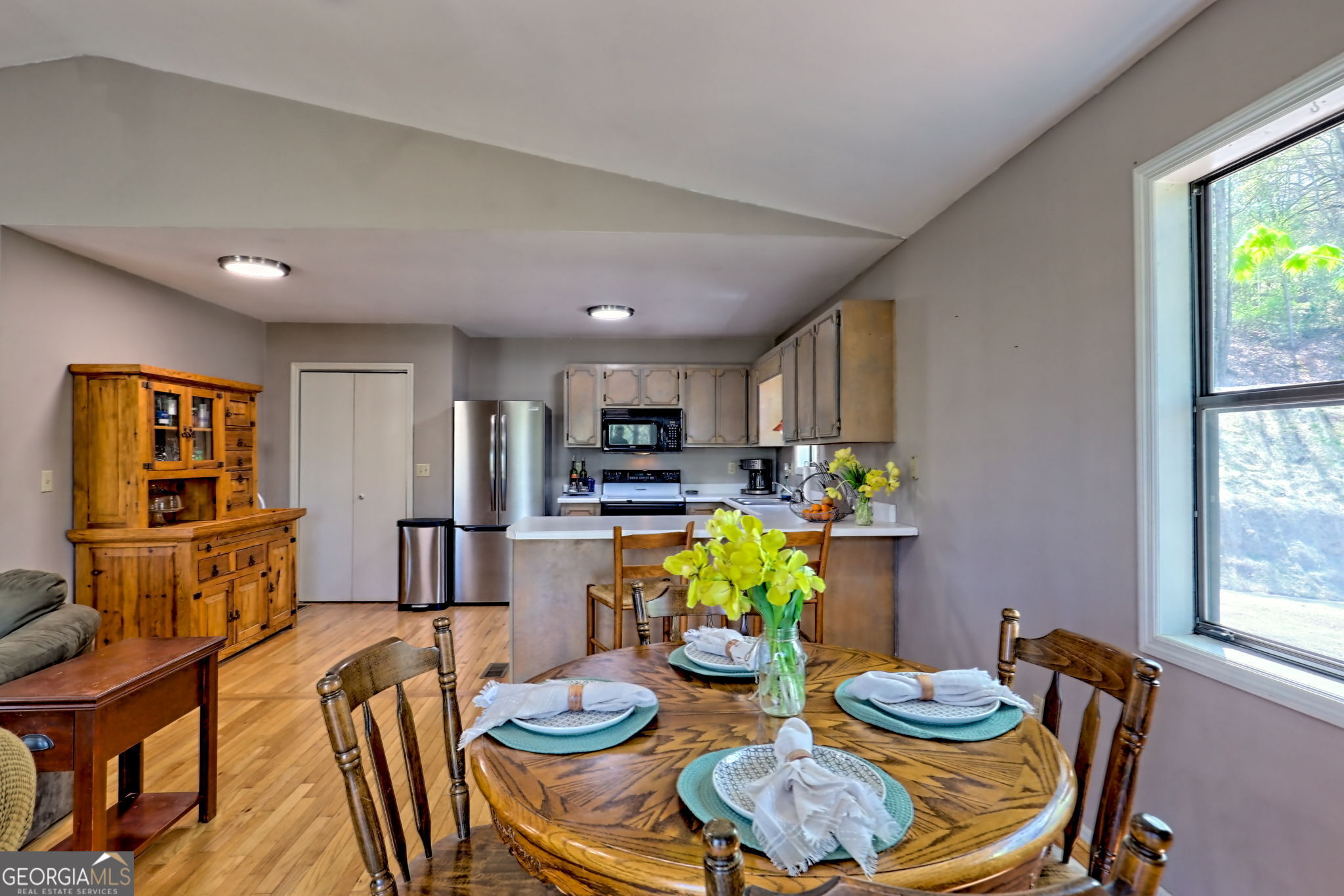 Tiger, Georgia 30576, United States, 3 Bedrooms Bedrooms, ,2 BathroomsBathrooms,Residential,Active,108238