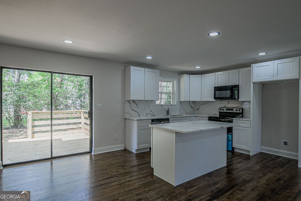 Photo of 2248 Willoby Court, Morrow, GA 30260 (MLS # 10734275)