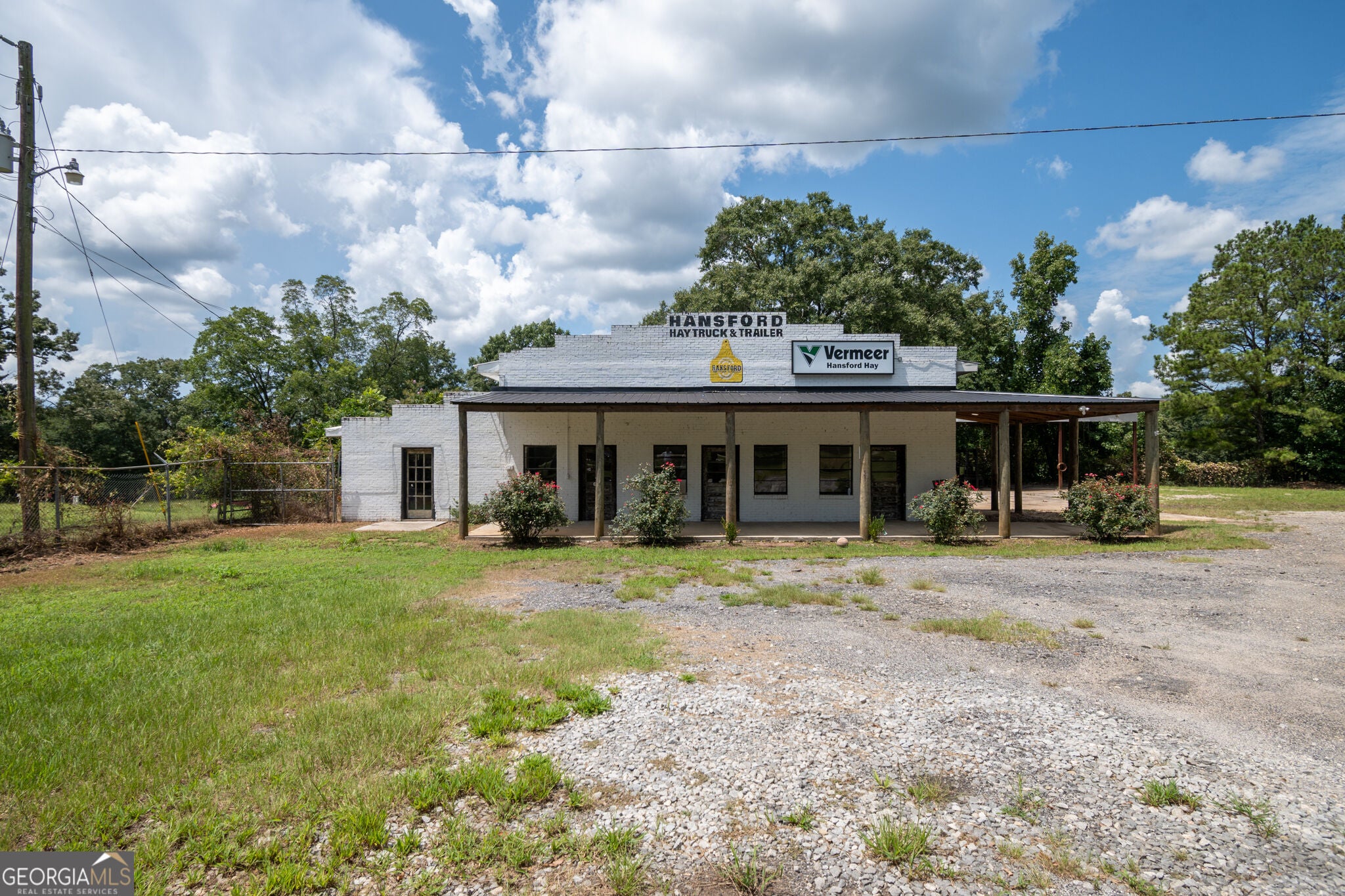 557 W Main ST