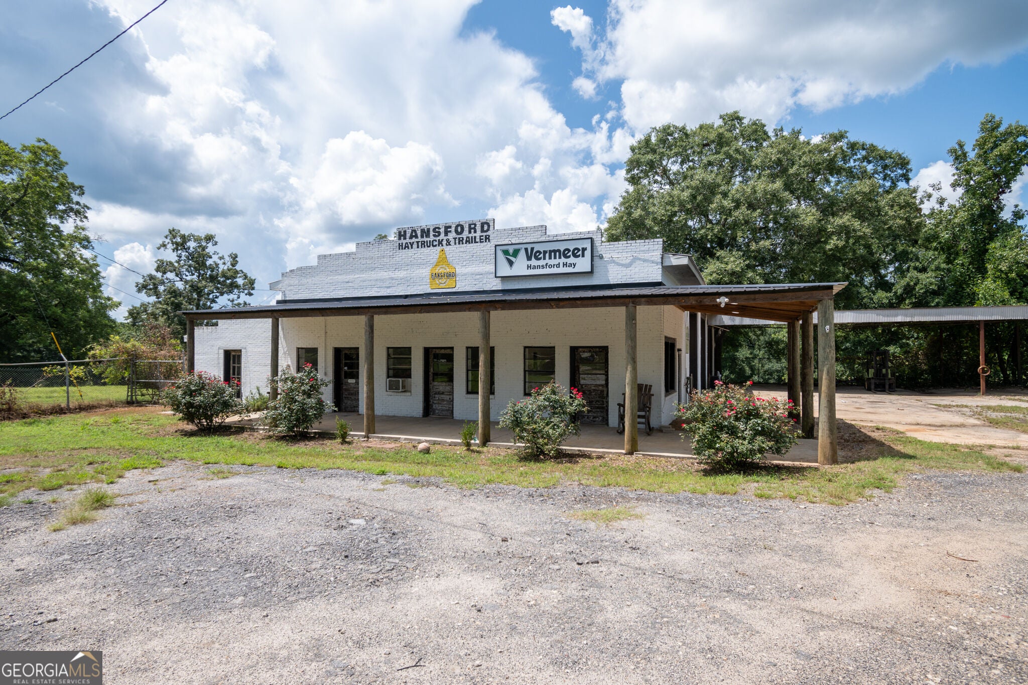 557 W Main ST