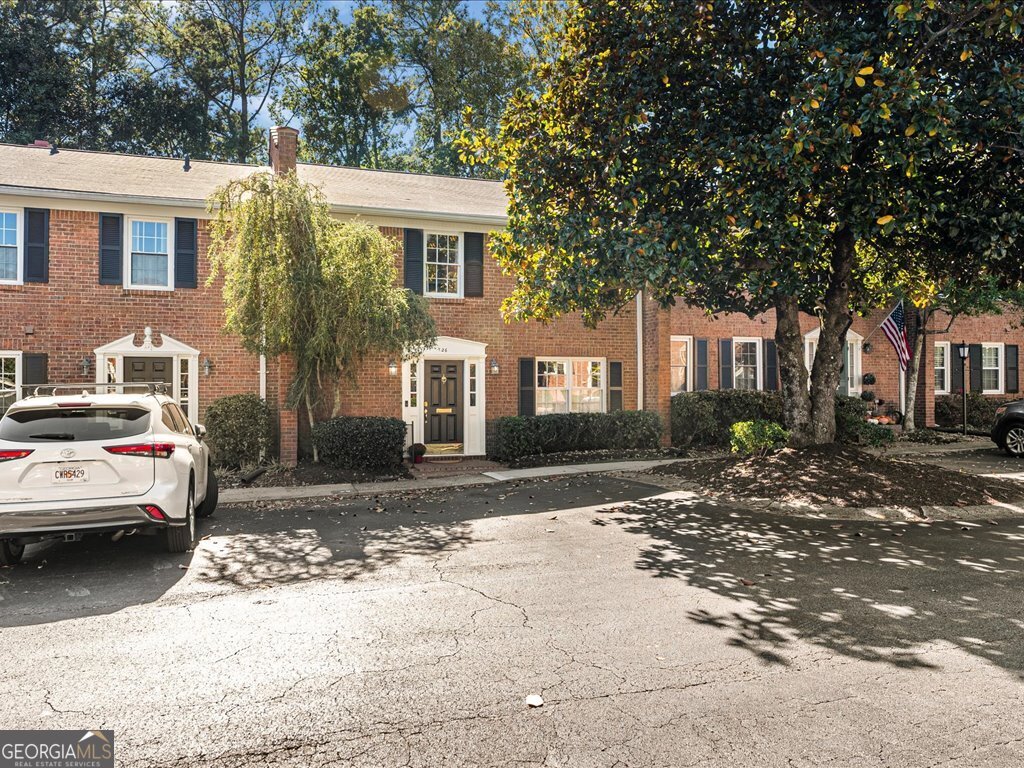 Wieuca at Roswell - Residential