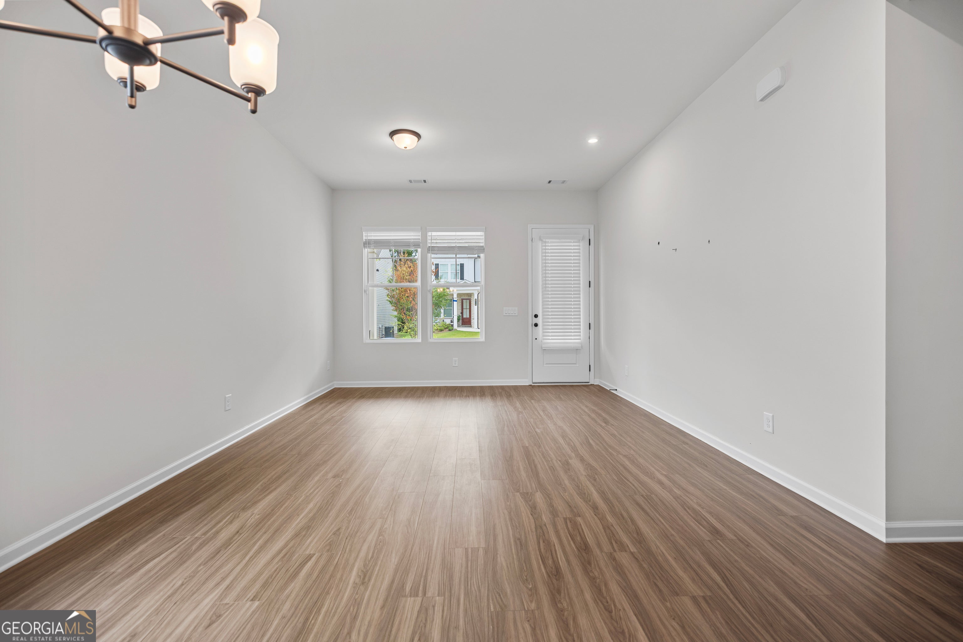 3718 Annsbury CT