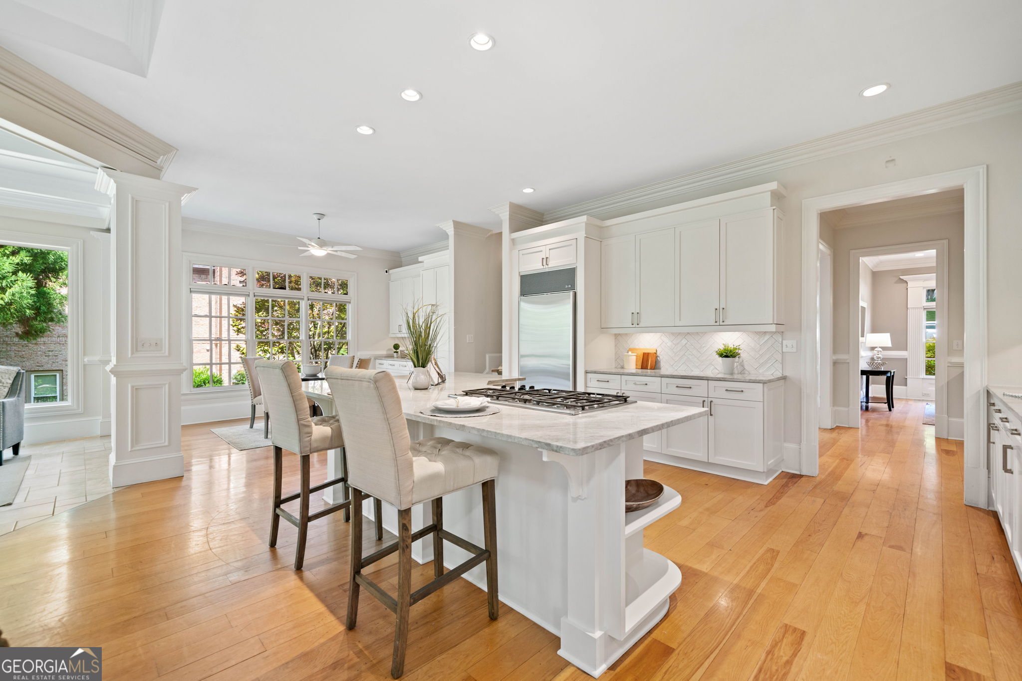 3770 Riverly TRCE
