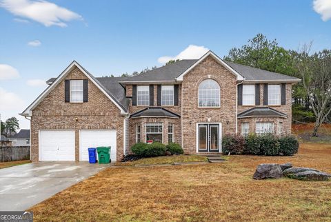 6843 Hill Creek CV Lithonia GA 30058