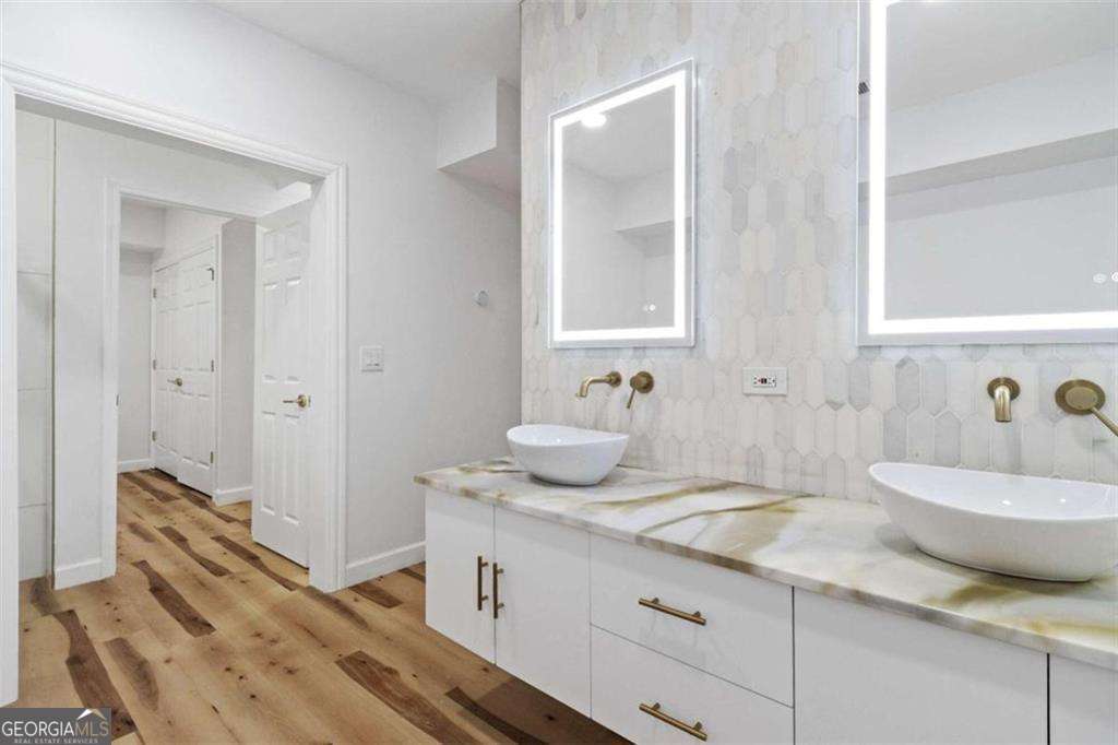 Summit Glen - Residential