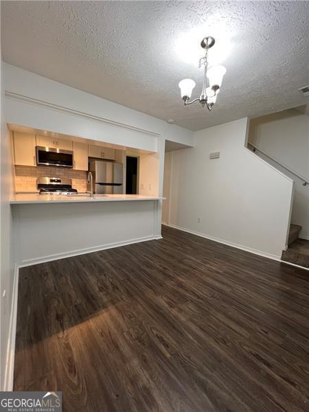 Country Place - Residential Lease