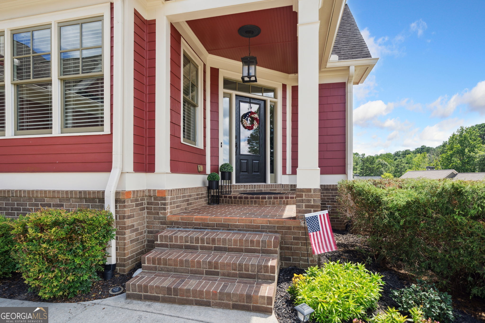 39 Larrimore LN
