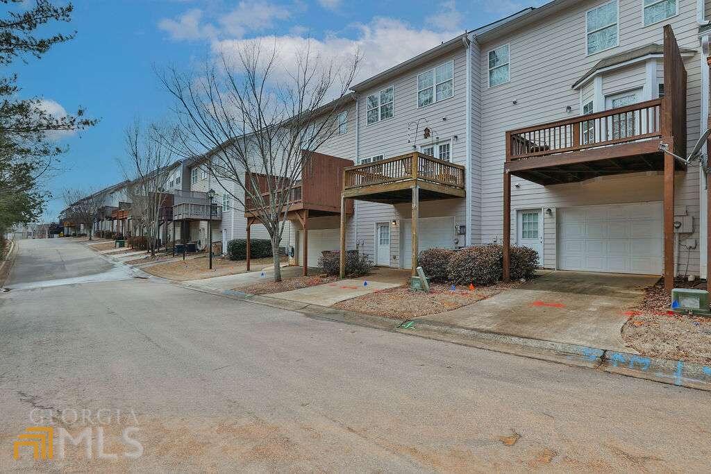 Bluffs At Lanier - Residential