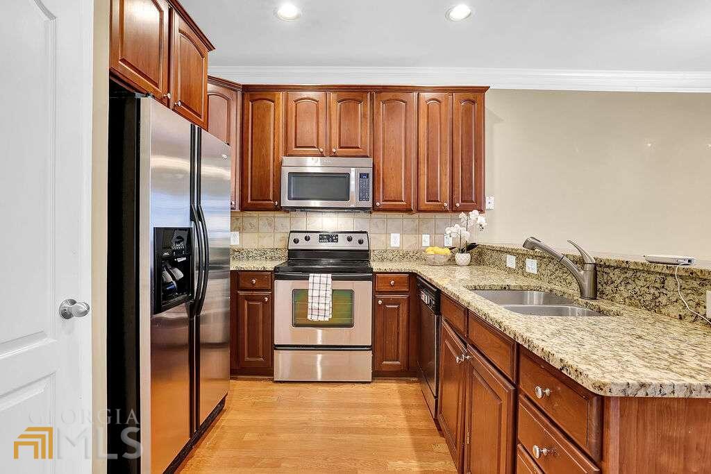 Bluffs At Lanier - Residential