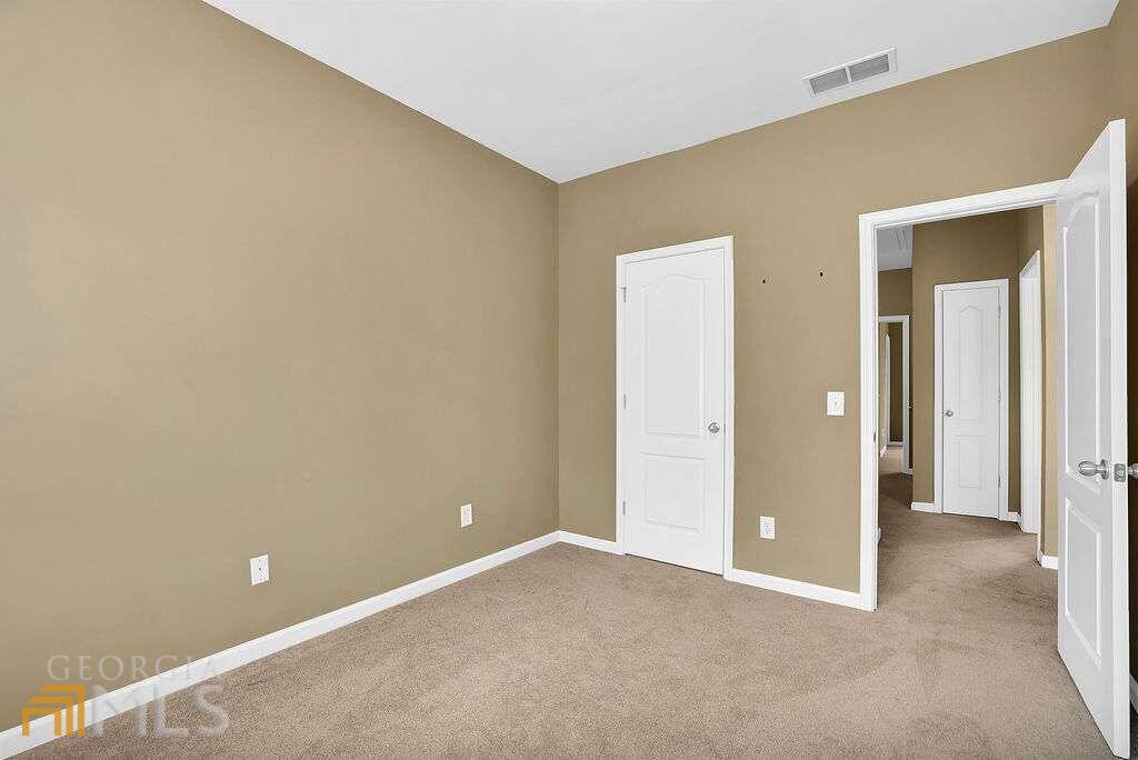 Bluffs At Lanier - Residential