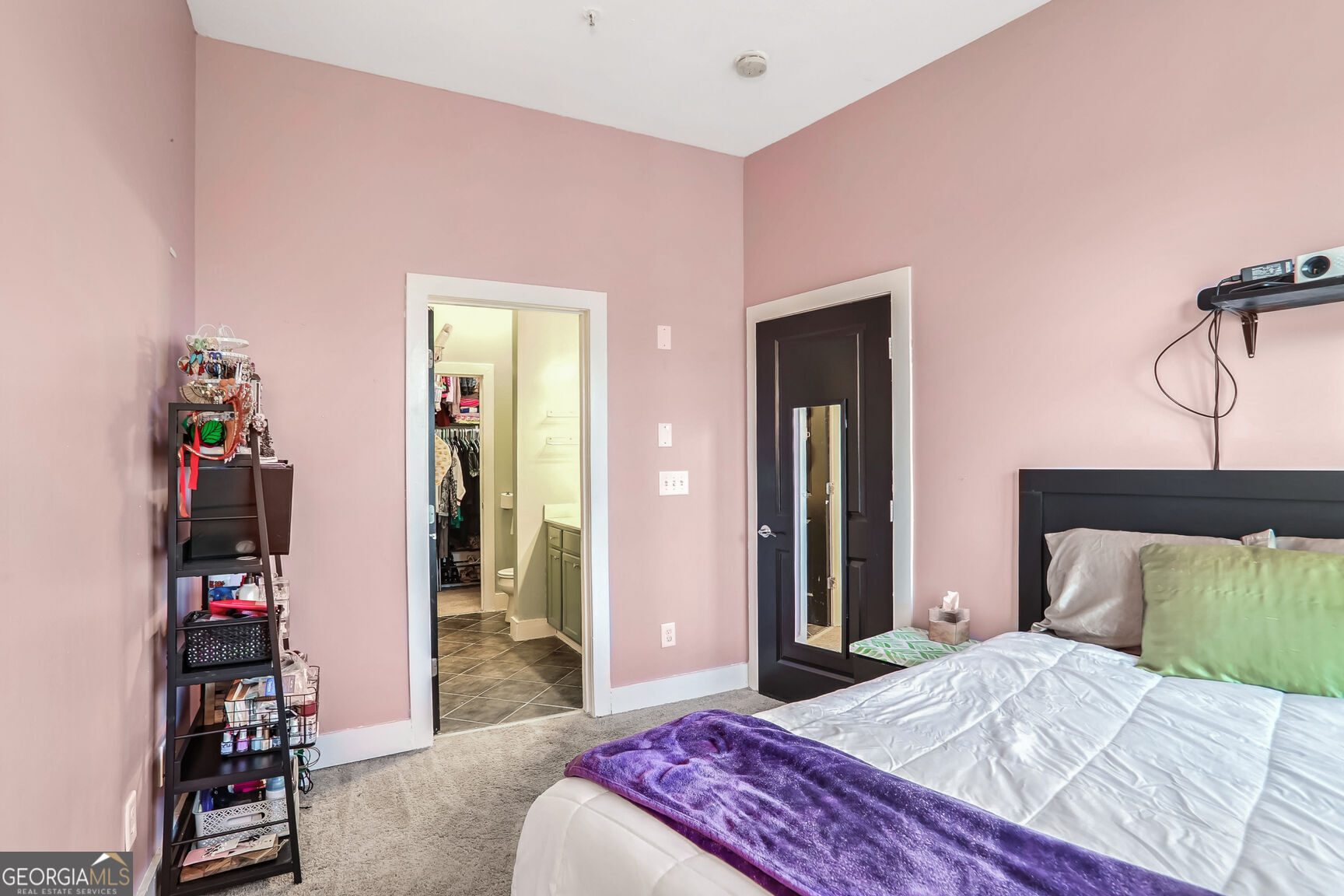 HILL STREET LOFT - Residential