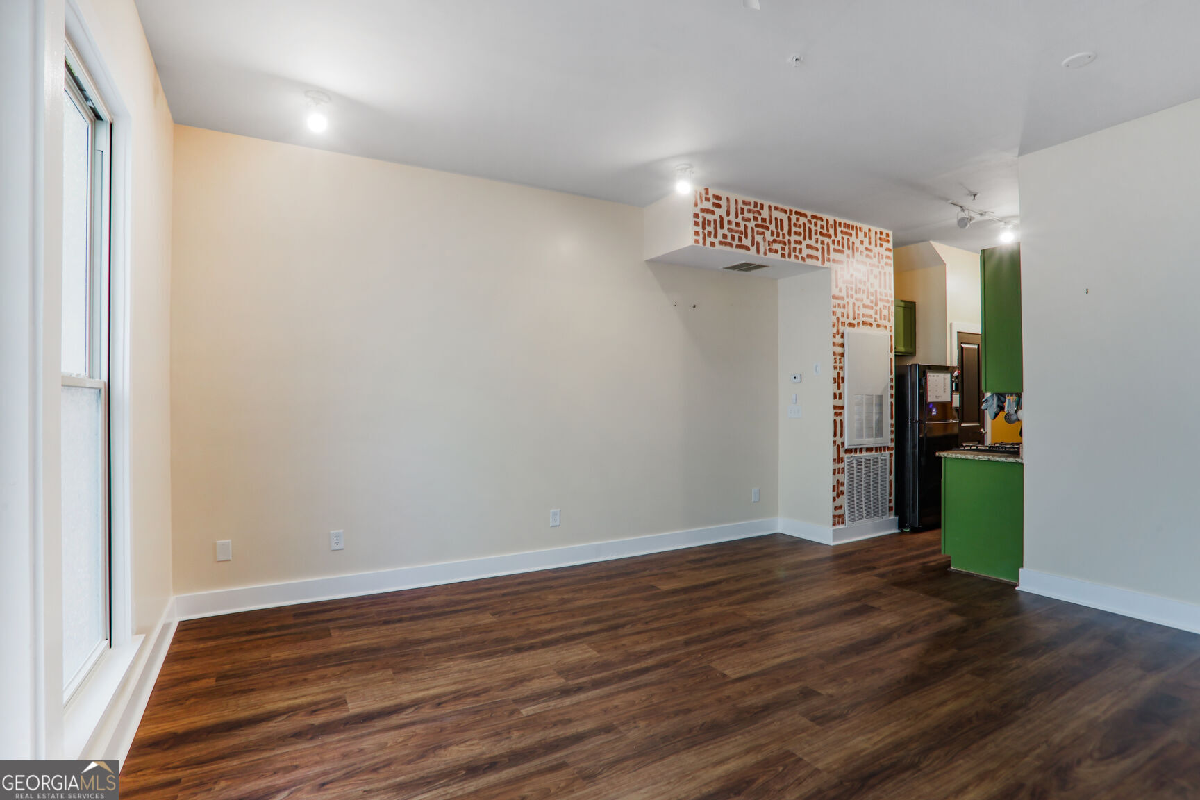 HILL STREET LOFT - Residential