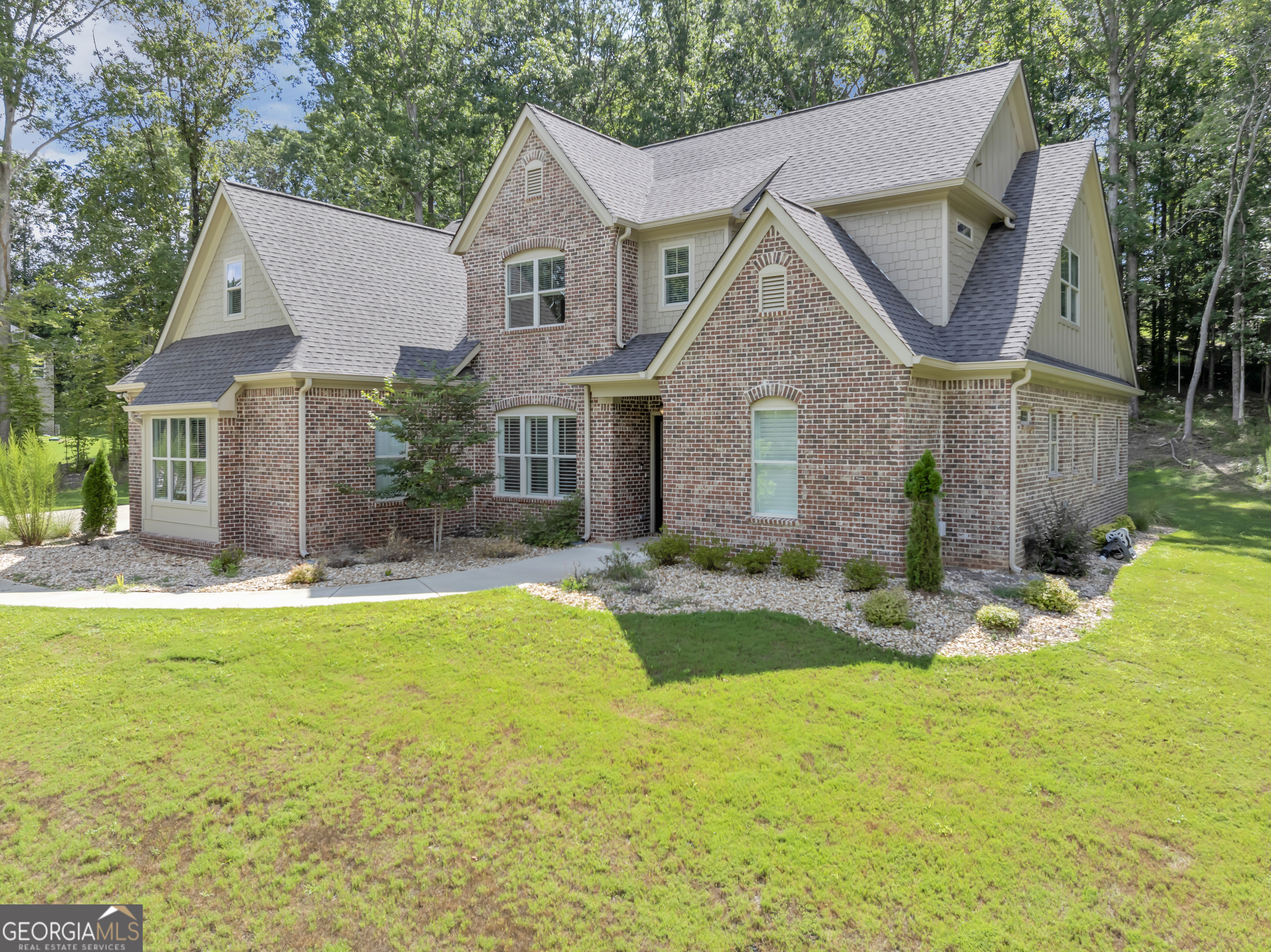 25 Mountain Crest DR