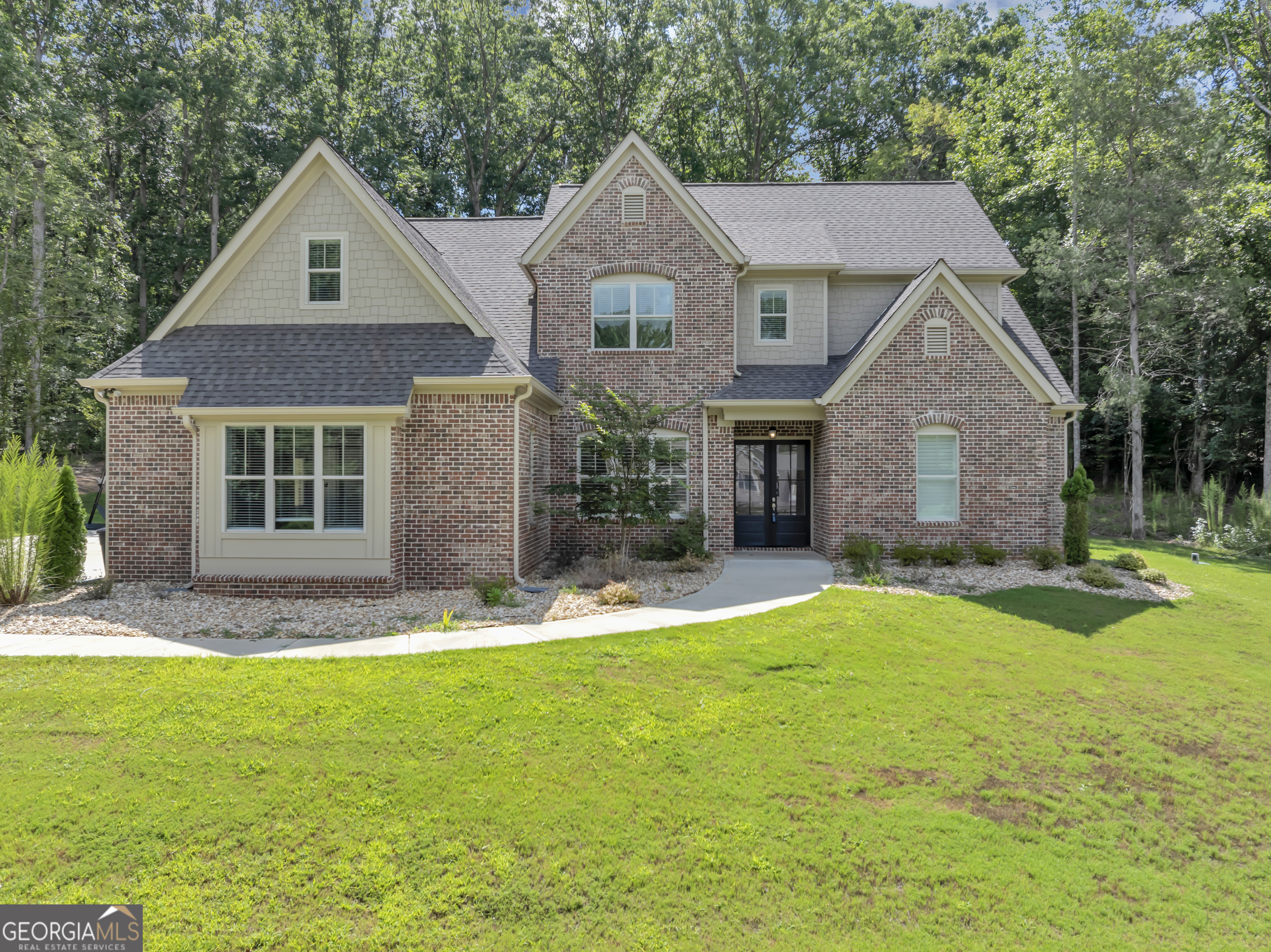 25 Mountain Crest DR