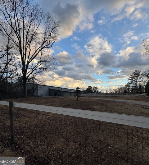 A home in Newnan